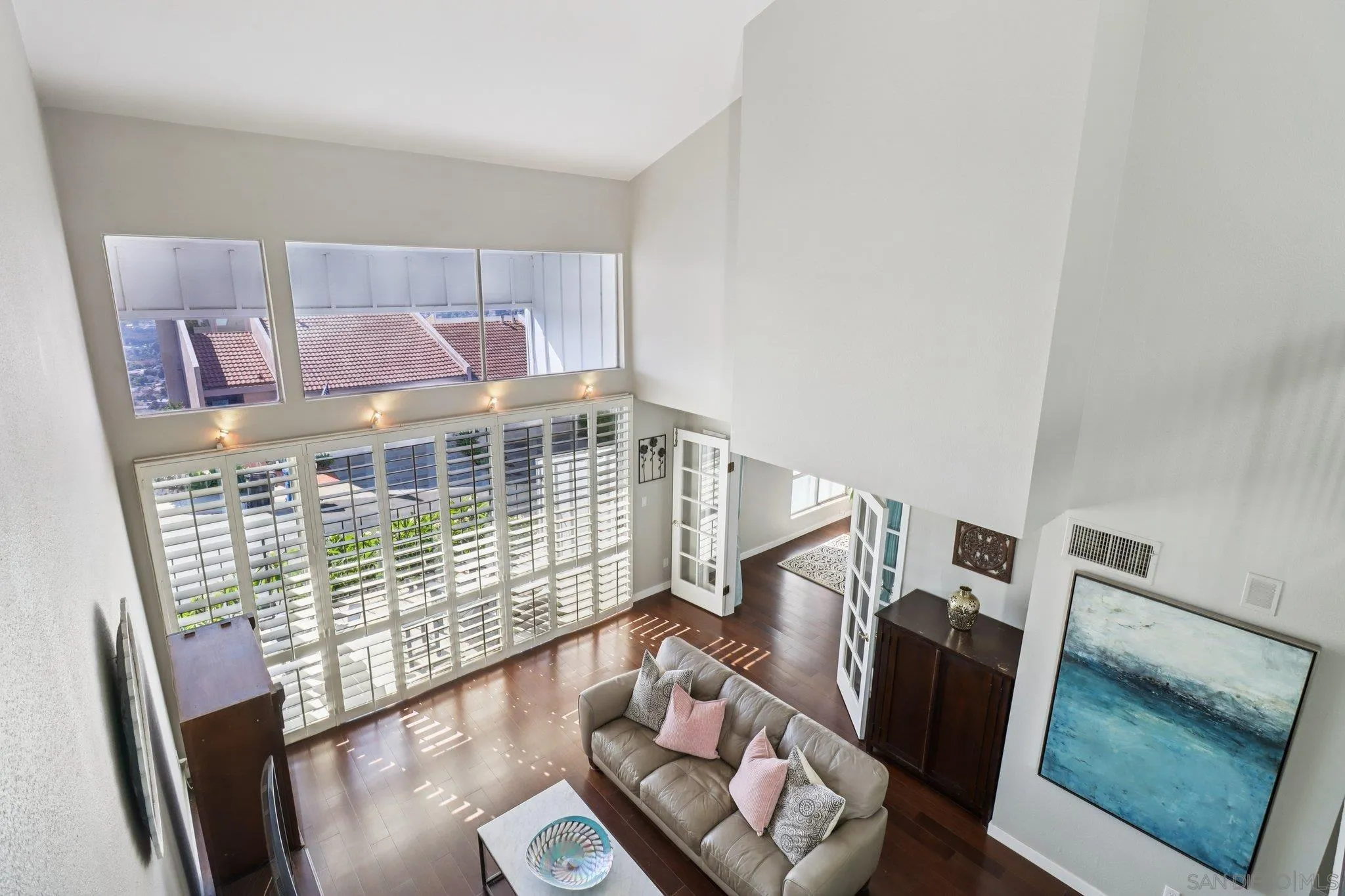 https://cdn.realtyfeed.com/cdn/127/250040518/ef9324b0fd126bfd1cac786d6bb49216.webp