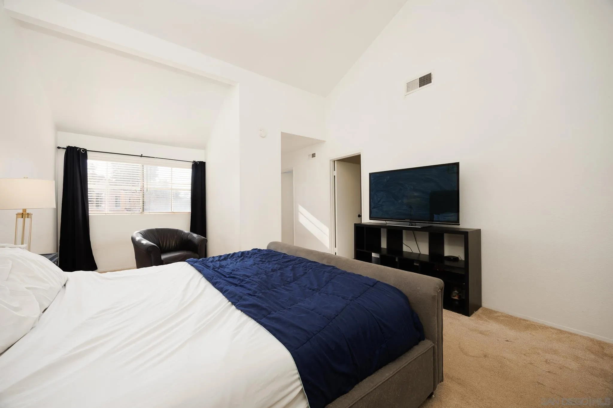 https://cdn.realtyfeed.com/cdn/127/250040520/66df919a8913ed73d6235daff41f6dd0.webp