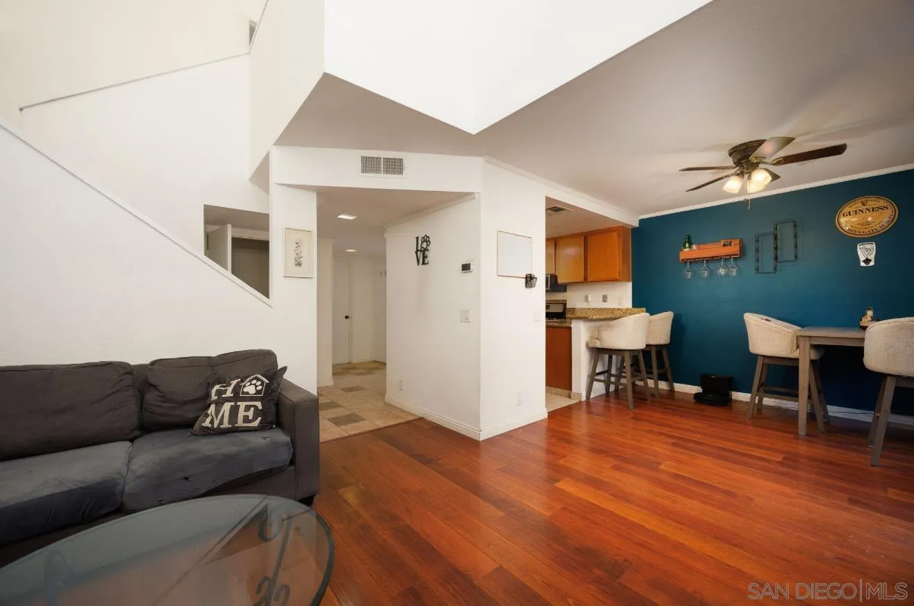 https://cdn.realtyfeed.com/cdn/127/250040520/6fe1f43091837871356d8c80f5bc4190.webp
