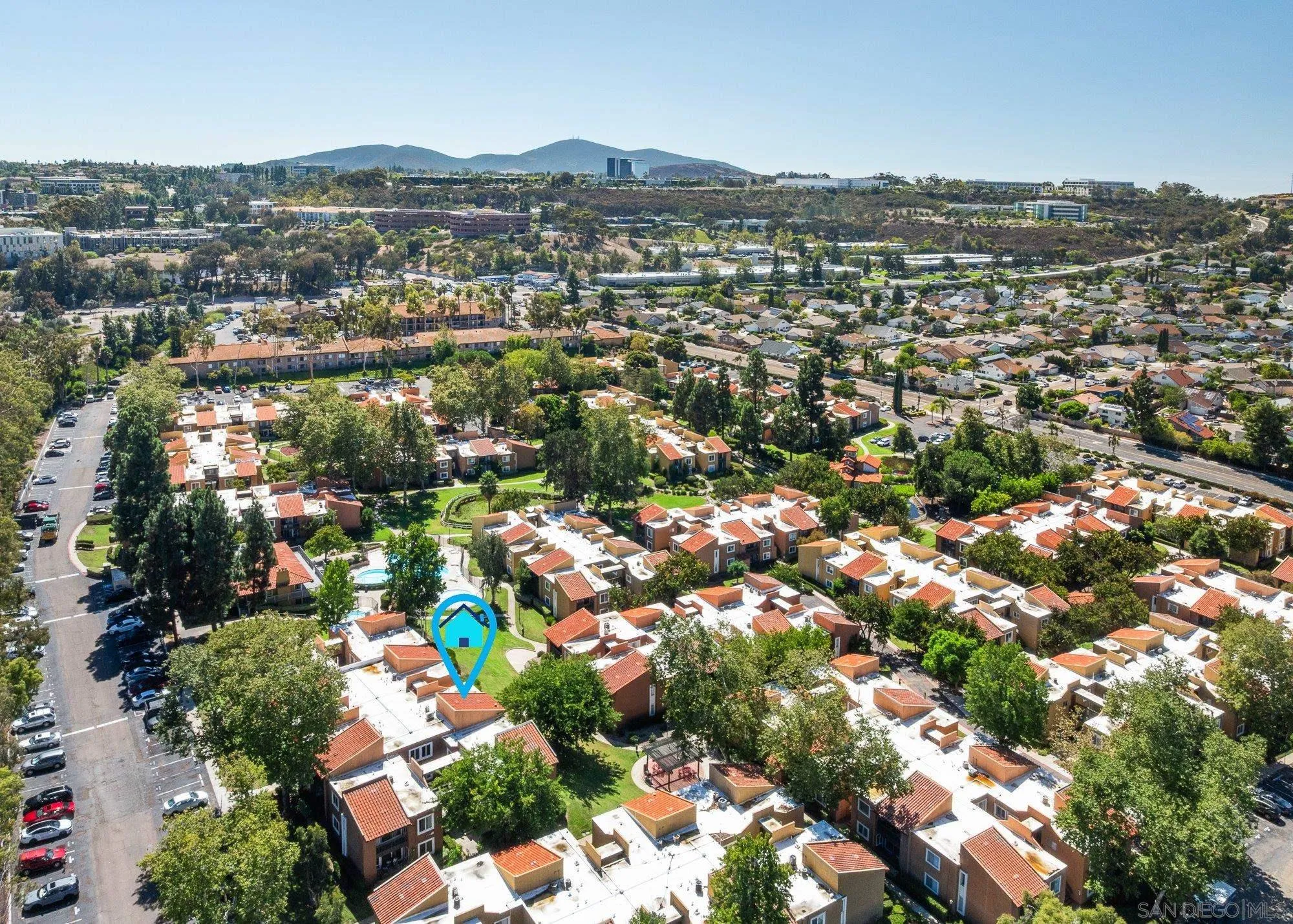 https://cdn.realtyfeed.com/cdn/127/250040521/2e5ed32812d5b0e4682a74ba19c83748.webp