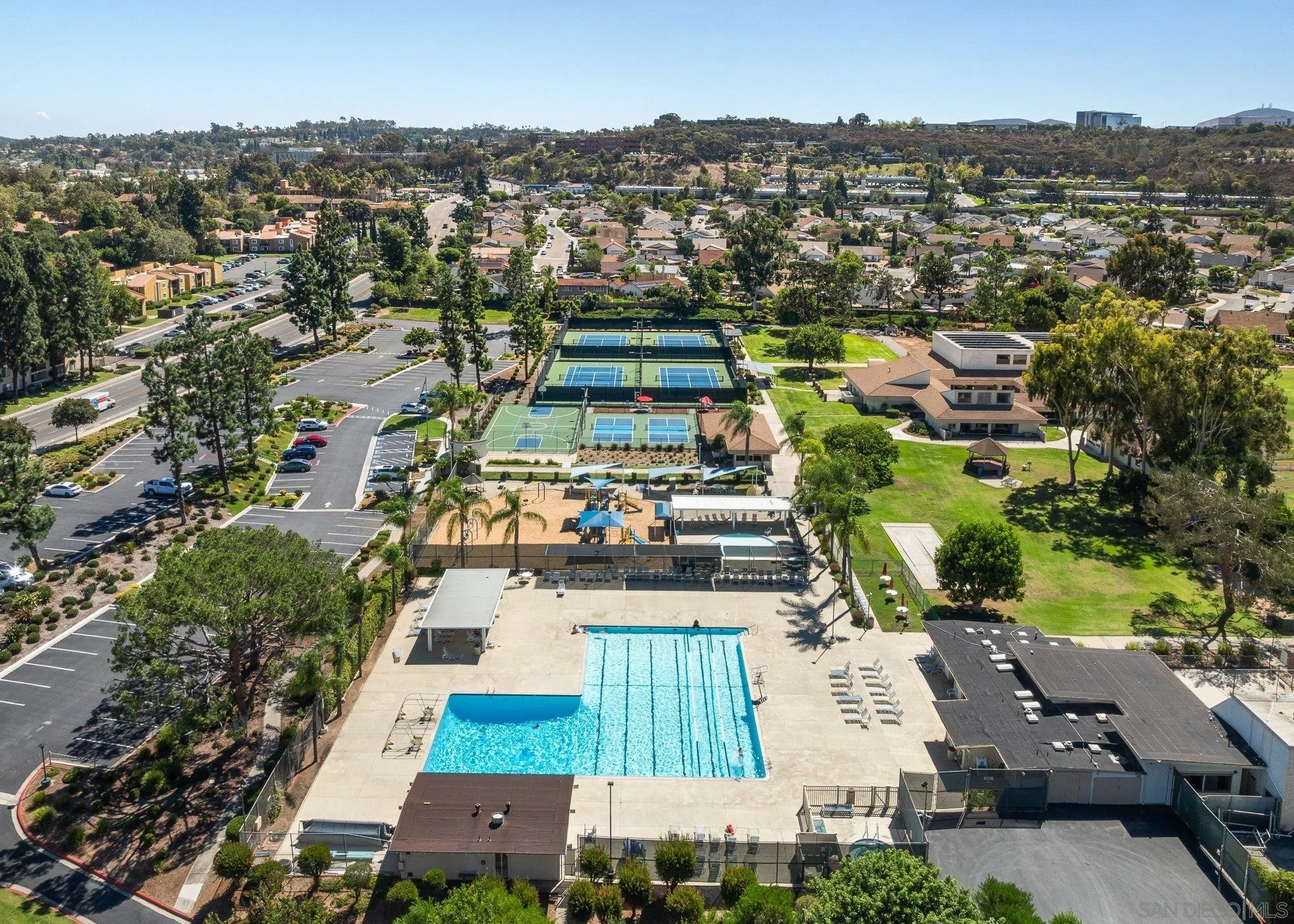 https://cdn.realtyfeed.com/cdn/127/250040521/5b9fb5a7527edaff7529917cb0683be2.webp