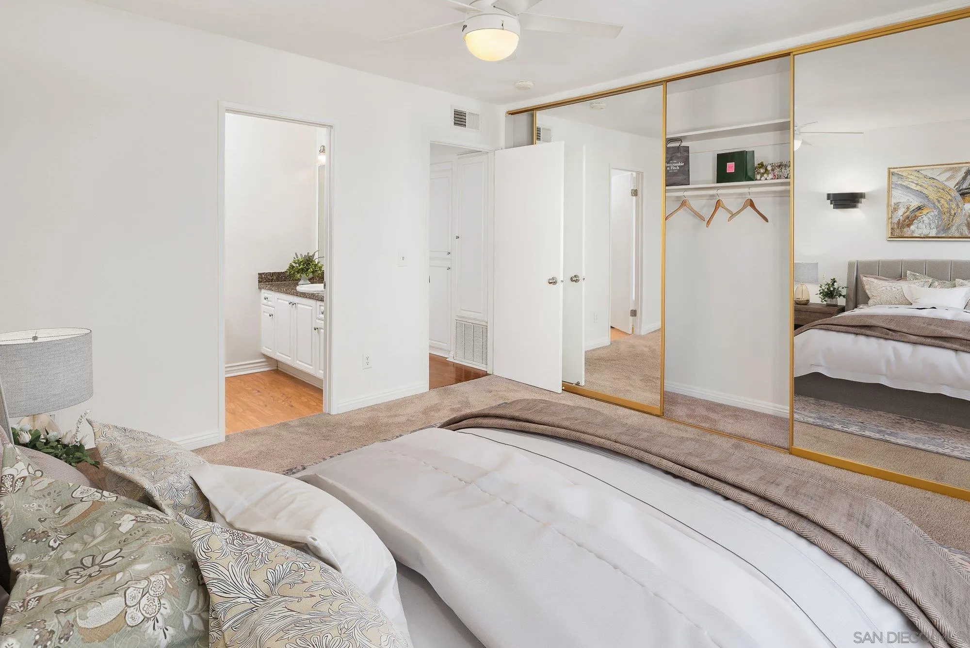 https://cdn.realtyfeed.com/cdn/127/250040521/b479a625f5568abe0d70c95c8703dbba.webp