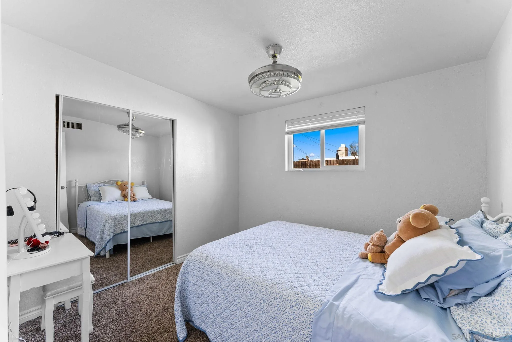 https://cdn.realtyfeed.com/cdn/127/250040525/71cf88a01b243f8844d7cfd960f47644.webp