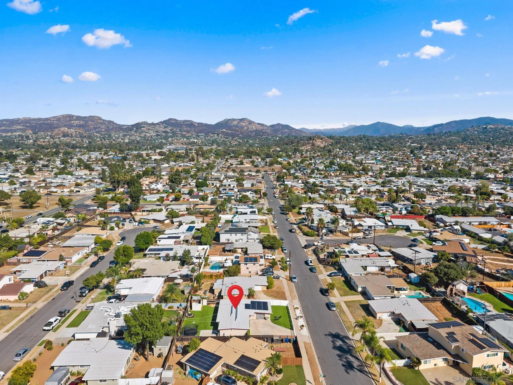 https://cdn.realtyfeed.com/cdn/127/250040525/81b202b8e2cf9483e464141ea85b3b37.webp