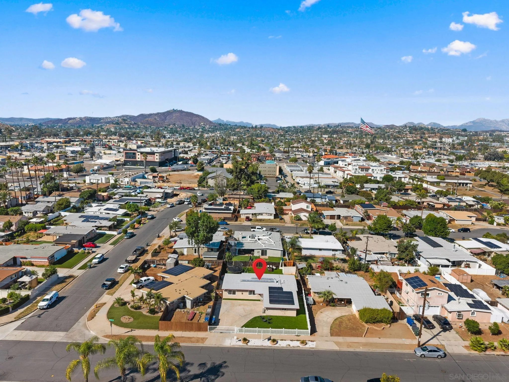 https://cdn.realtyfeed.com/cdn/127/250040525/9d0914cfe2a942310d483c3575b85500.webp