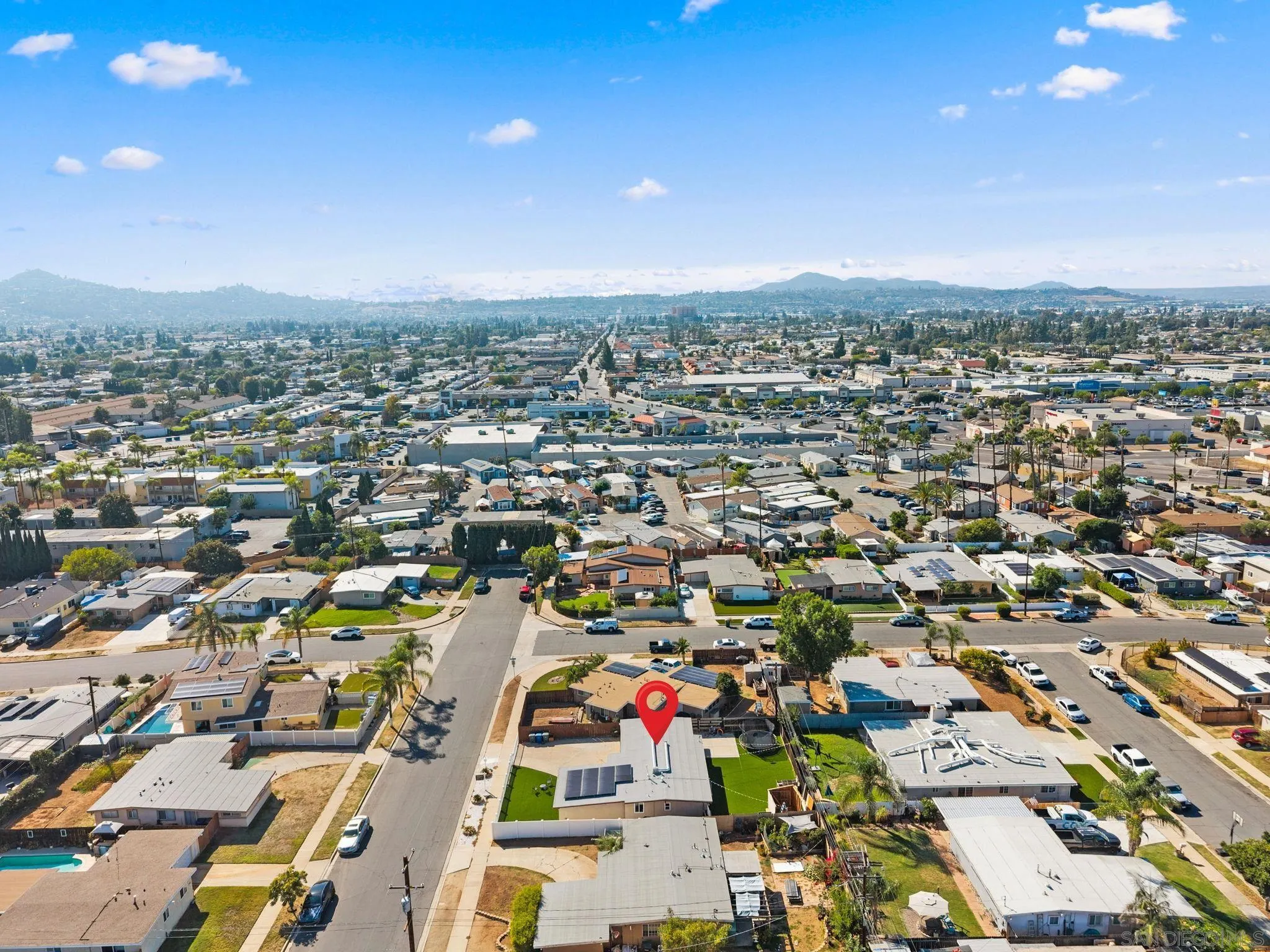 https://cdn.realtyfeed.com/cdn/127/250040525/b8f20e8f501f98e5221b4b00b9b74573.webp