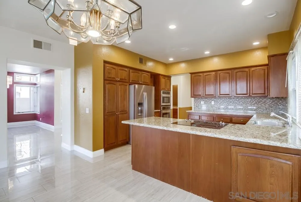 https://cdn.realtyfeed.com/cdn/127/250040530/2814b4d680596d8366214315889b032c.webp