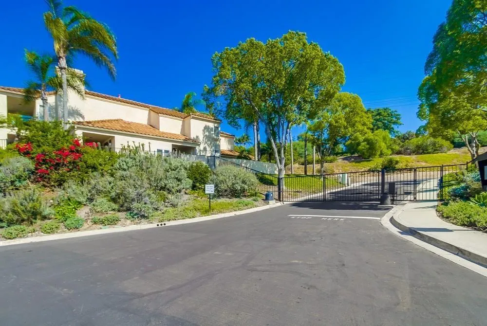 https://cdn.realtyfeed.com/cdn/127/250040530/657955aa5549321c67ff502a438a003d.webp