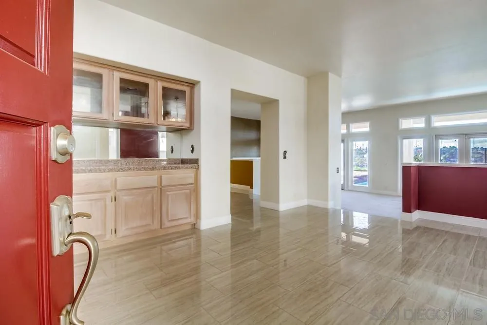 https://cdn.realtyfeed.com/cdn/127/250040530/ef96c884fd78d40350d2df94c2aabaf7.webp