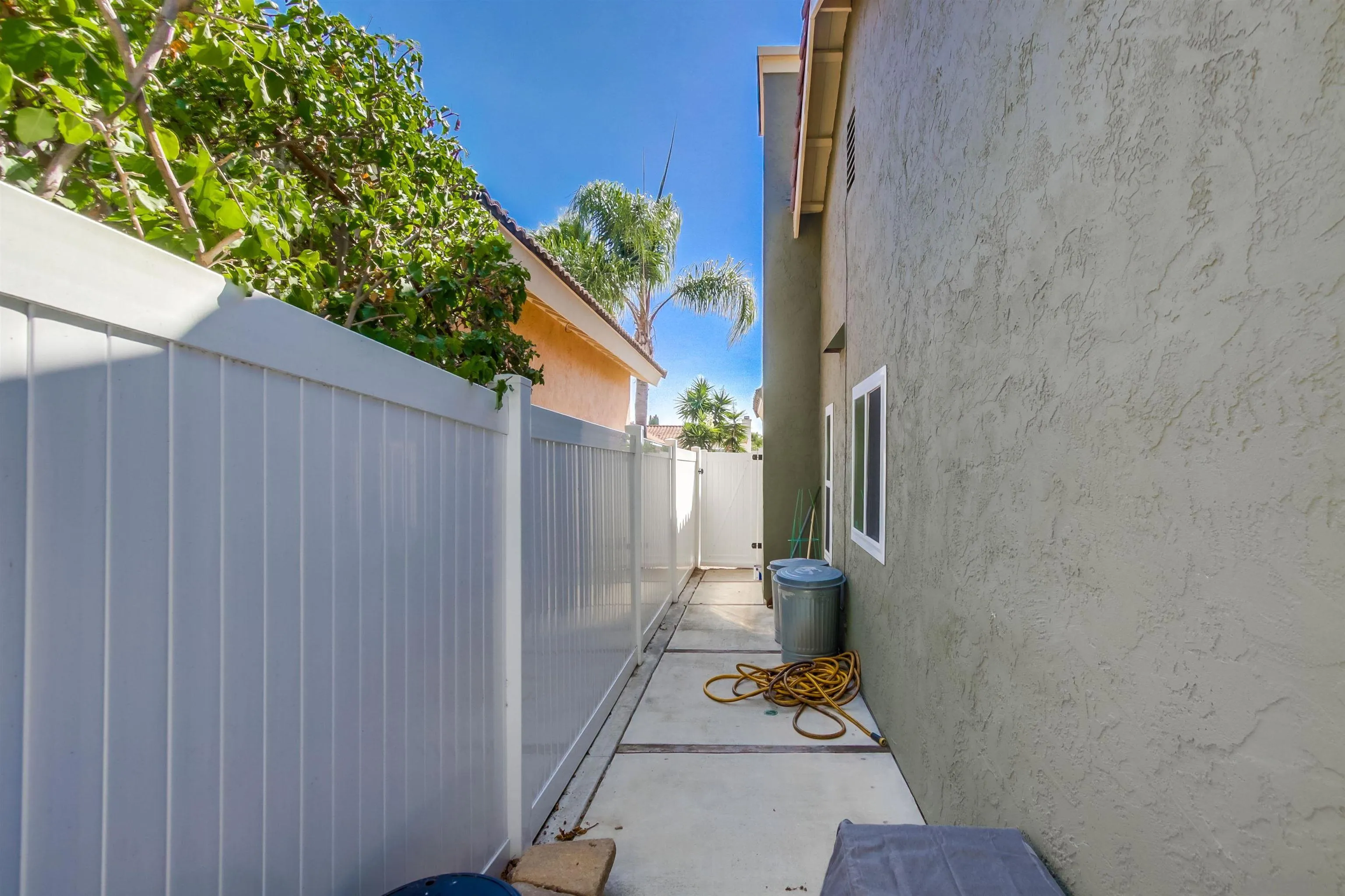 https://cdn.realtyfeed.com/cdn/127/250040534/022a315decc48b7a1a3cda3e837f76e4.webp
