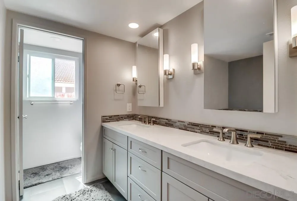 https://cdn.realtyfeed.com/cdn/127/250040538/634f20482ebaa8ab951a4d027a7752a7.webp