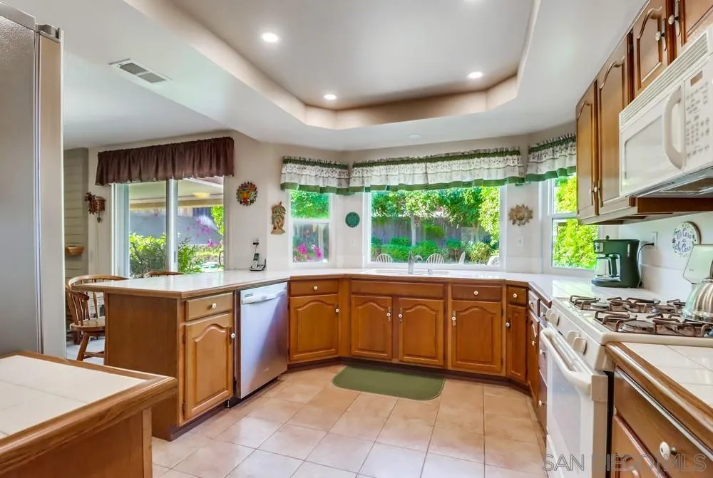 https://cdn.realtyfeed.com/cdn/127/250040538/d6bbbc75fb94cd8a4d44eb61a8877a3f.webp