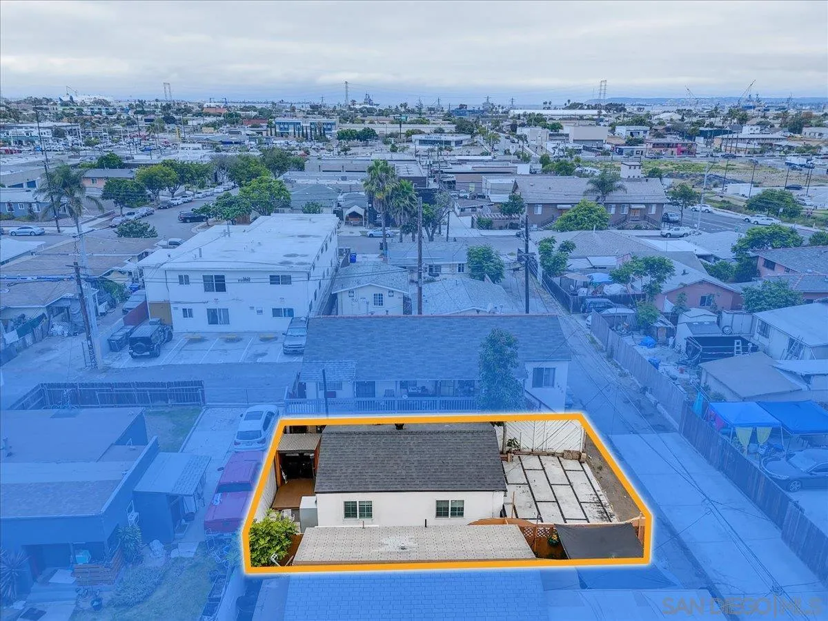 https://cdn.realtyfeed.com/cdn/127/250040541/146297c509f35a4d727a1dd591fc44e0.webp