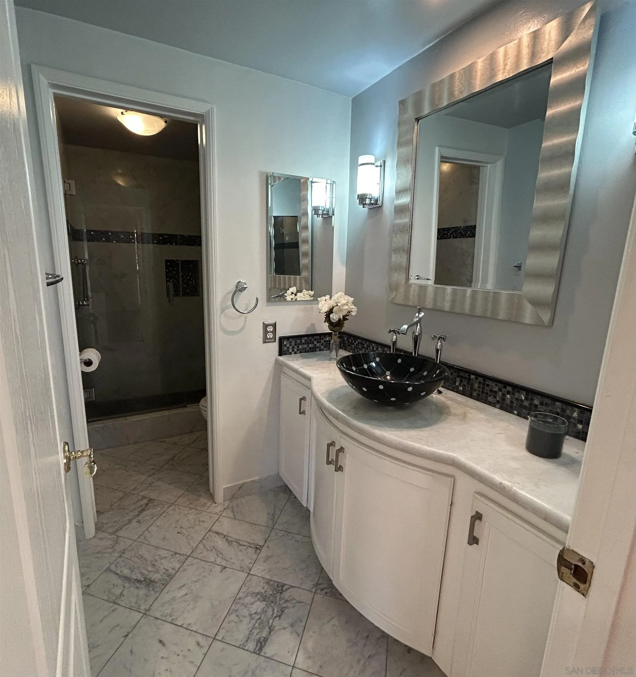 Photo #22: 250040544 Listing: Photo #22