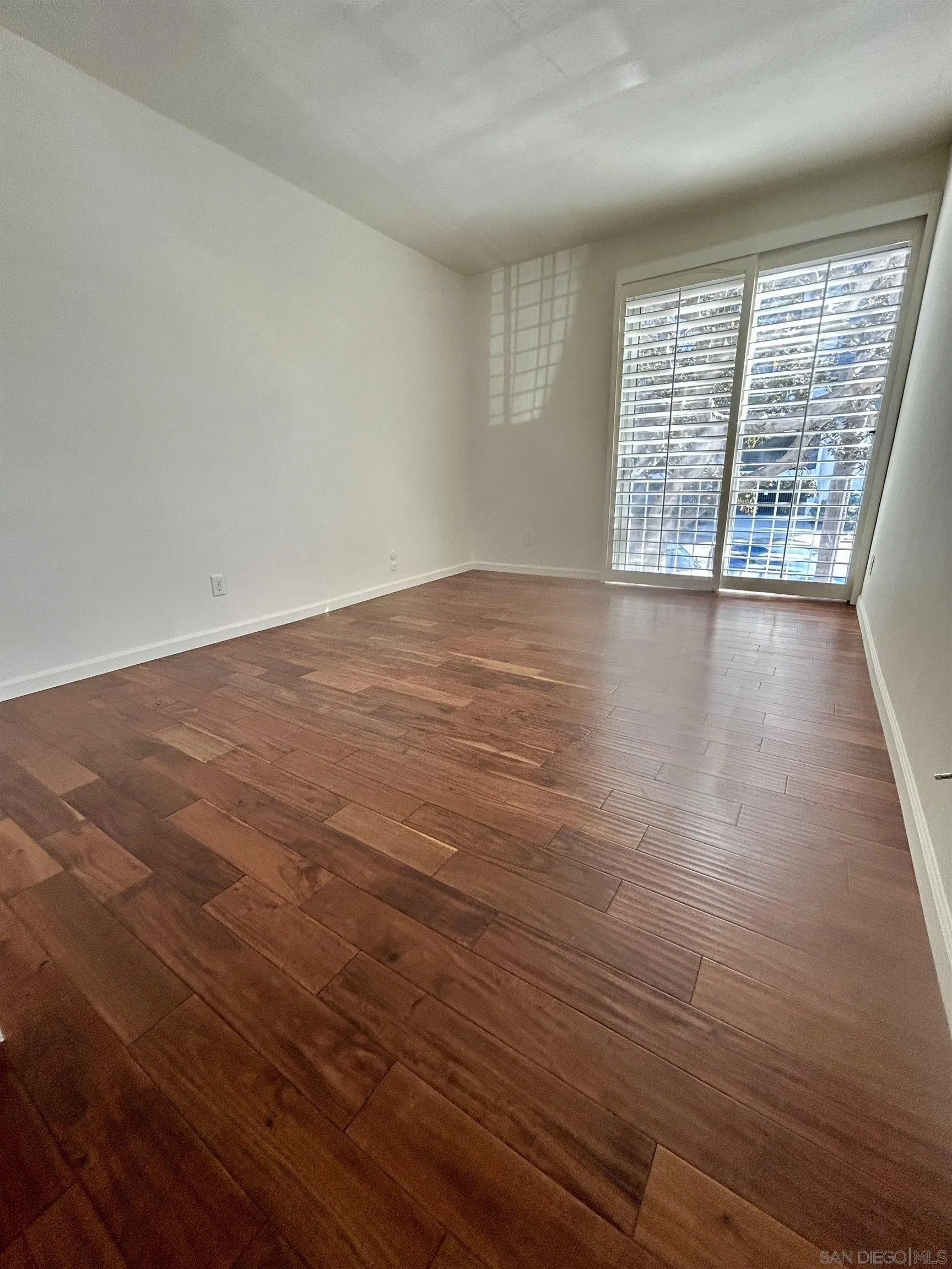 https://cdn.realtyfeed.com/cdn/127/250040544/71236f7e7a989f0cbe227f6c37c794d6.webp