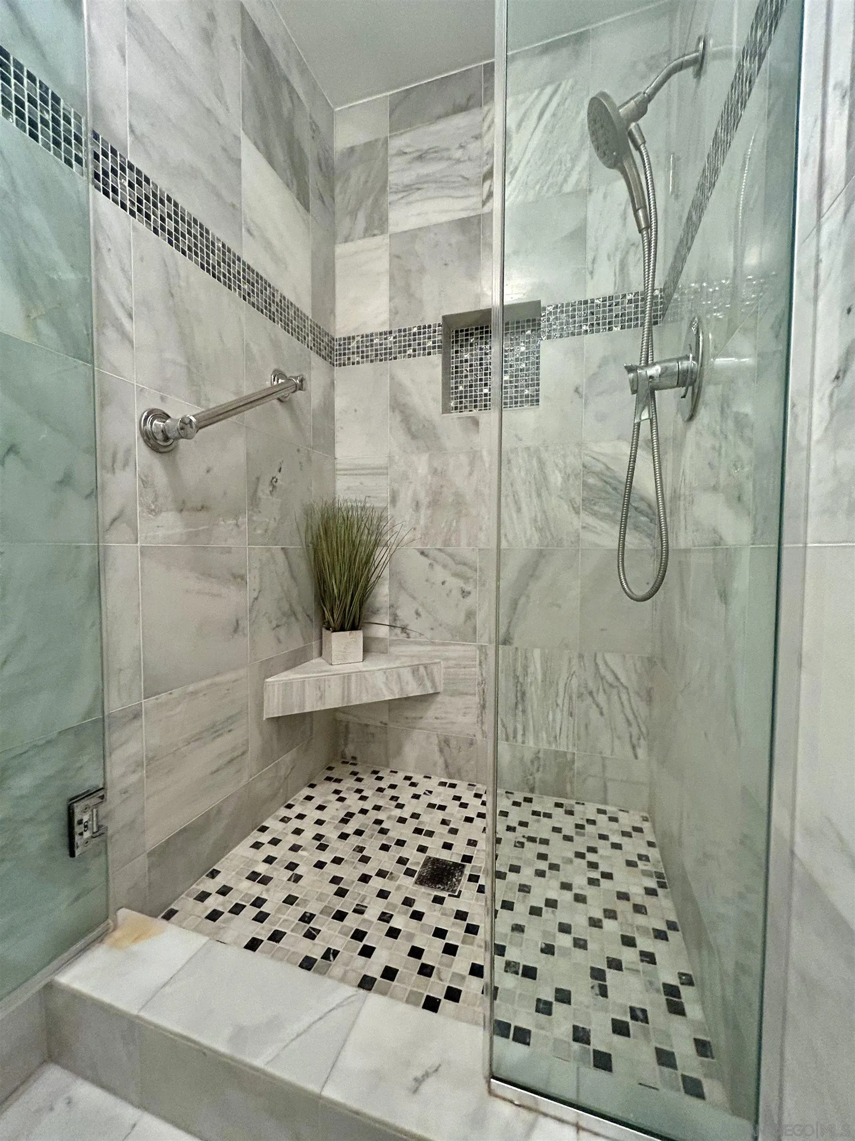 Photo #29: 250040544 Listing: Photo #29