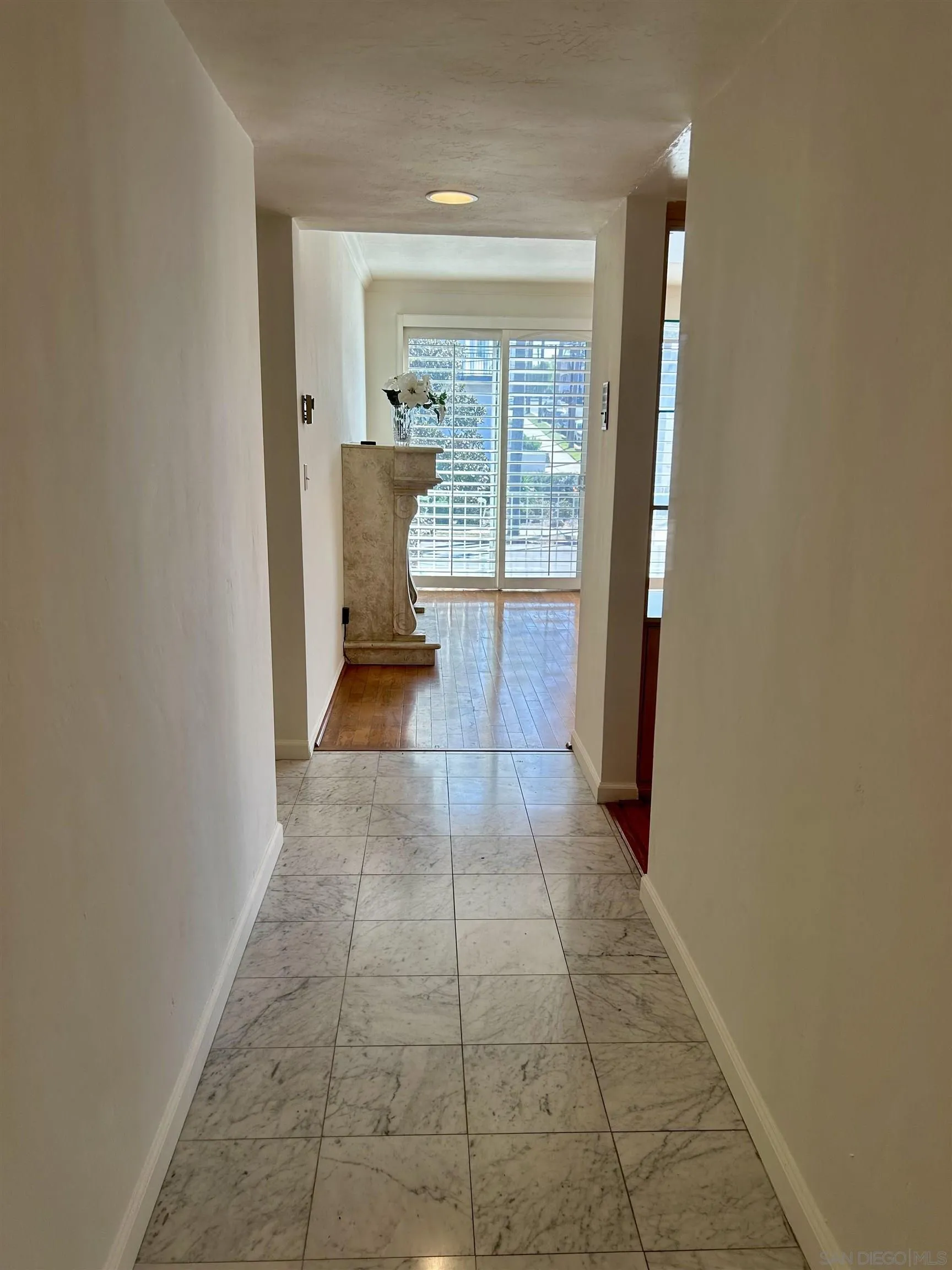 Photo #4: 250040544 Listing 
