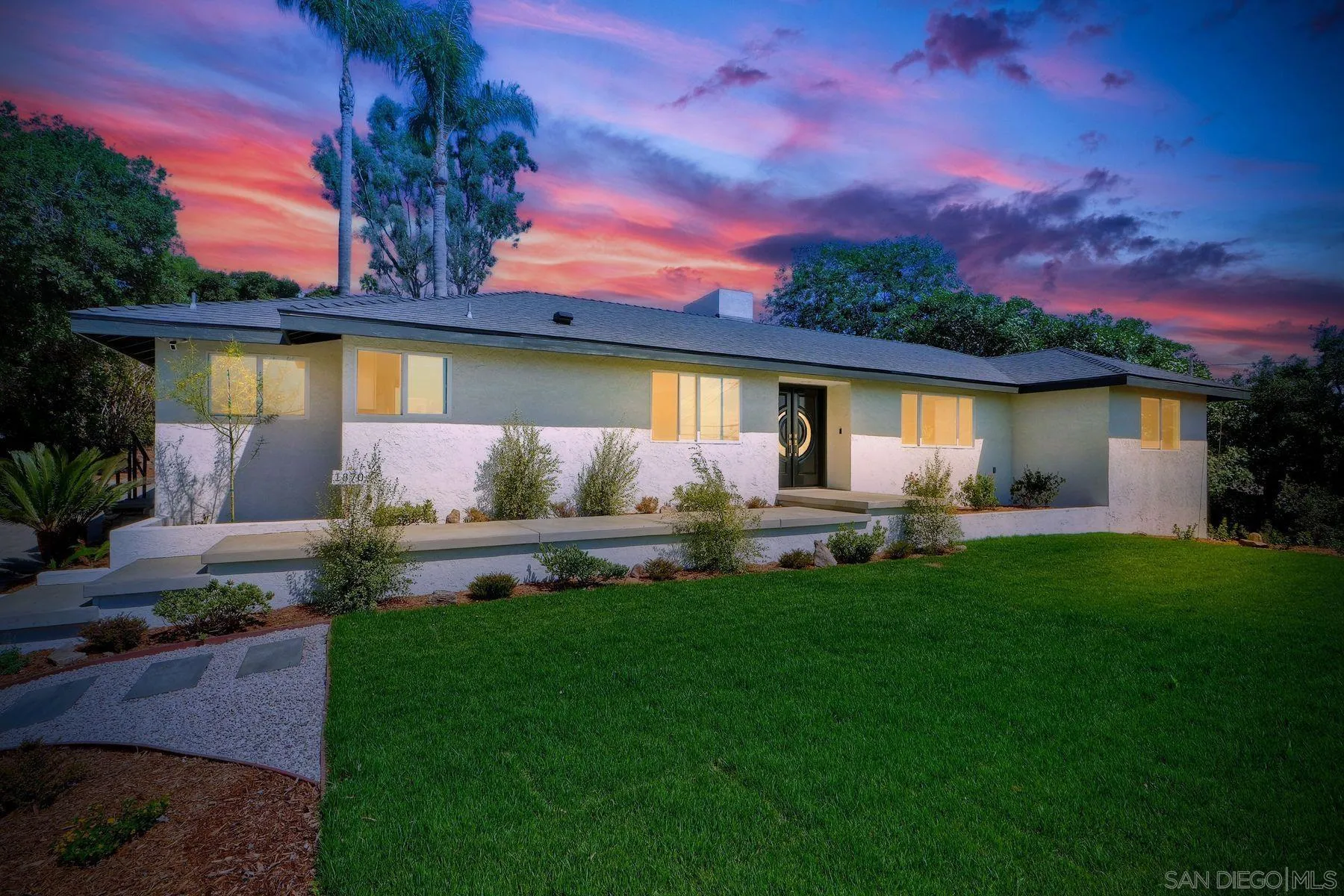https://cdn.realtyfeed.com/cdn/127/250040546/1da4764cf8ef7b21bc1ba9cc830e9669.webp