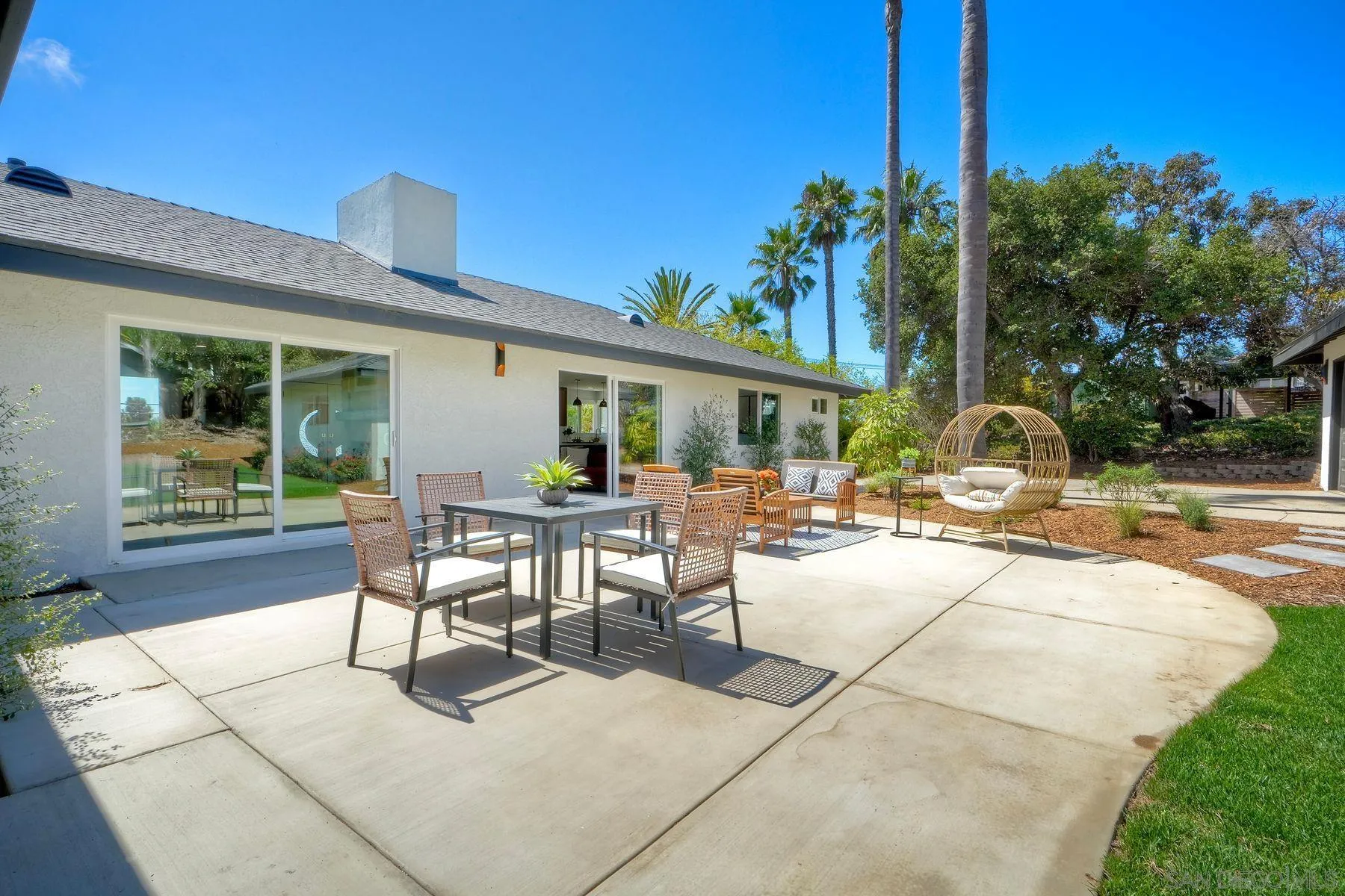 https://cdn.realtyfeed.com/cdn/127/250040546/3fb814506b4548421de74ee5f0b8b9b6.webp