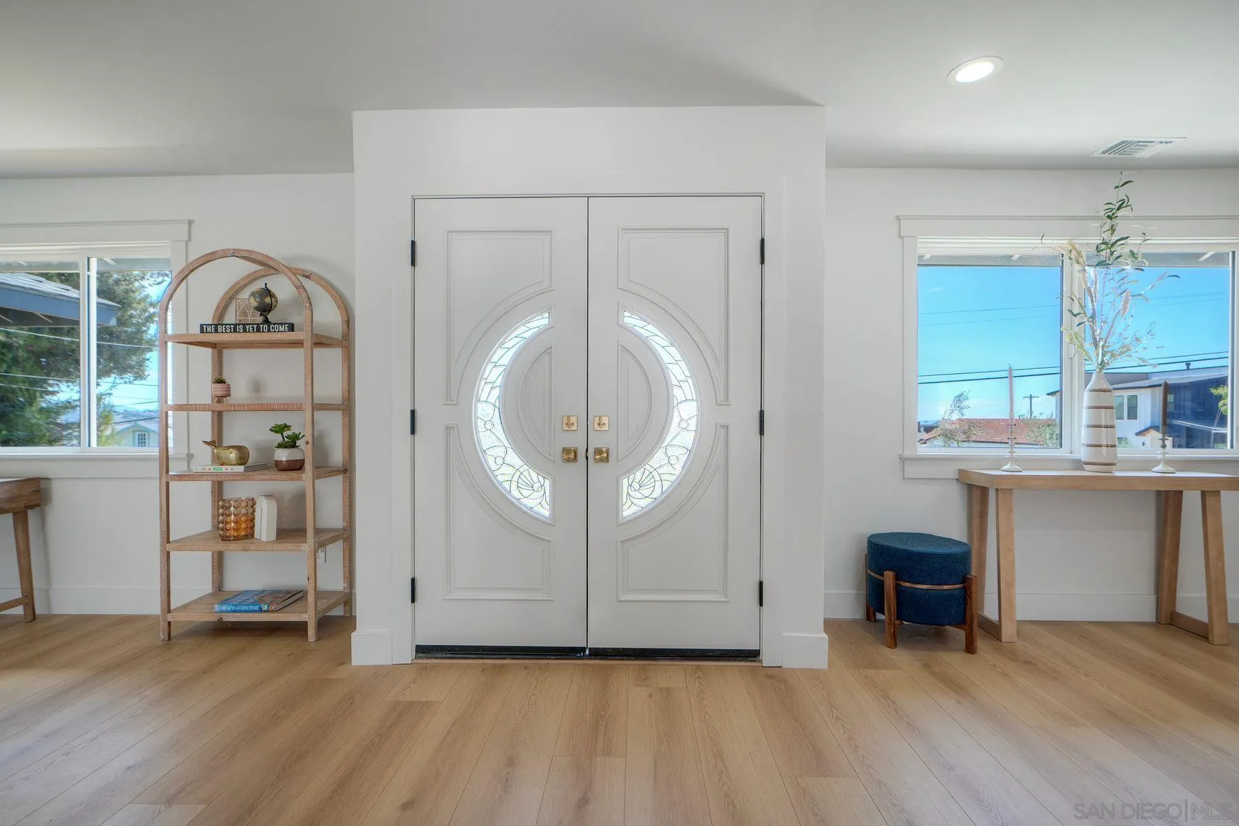 https://cdn.realtyfeed.com/cdn/127/250040546/b5d7b269884e0dc7781a85d58c7aae99.webp