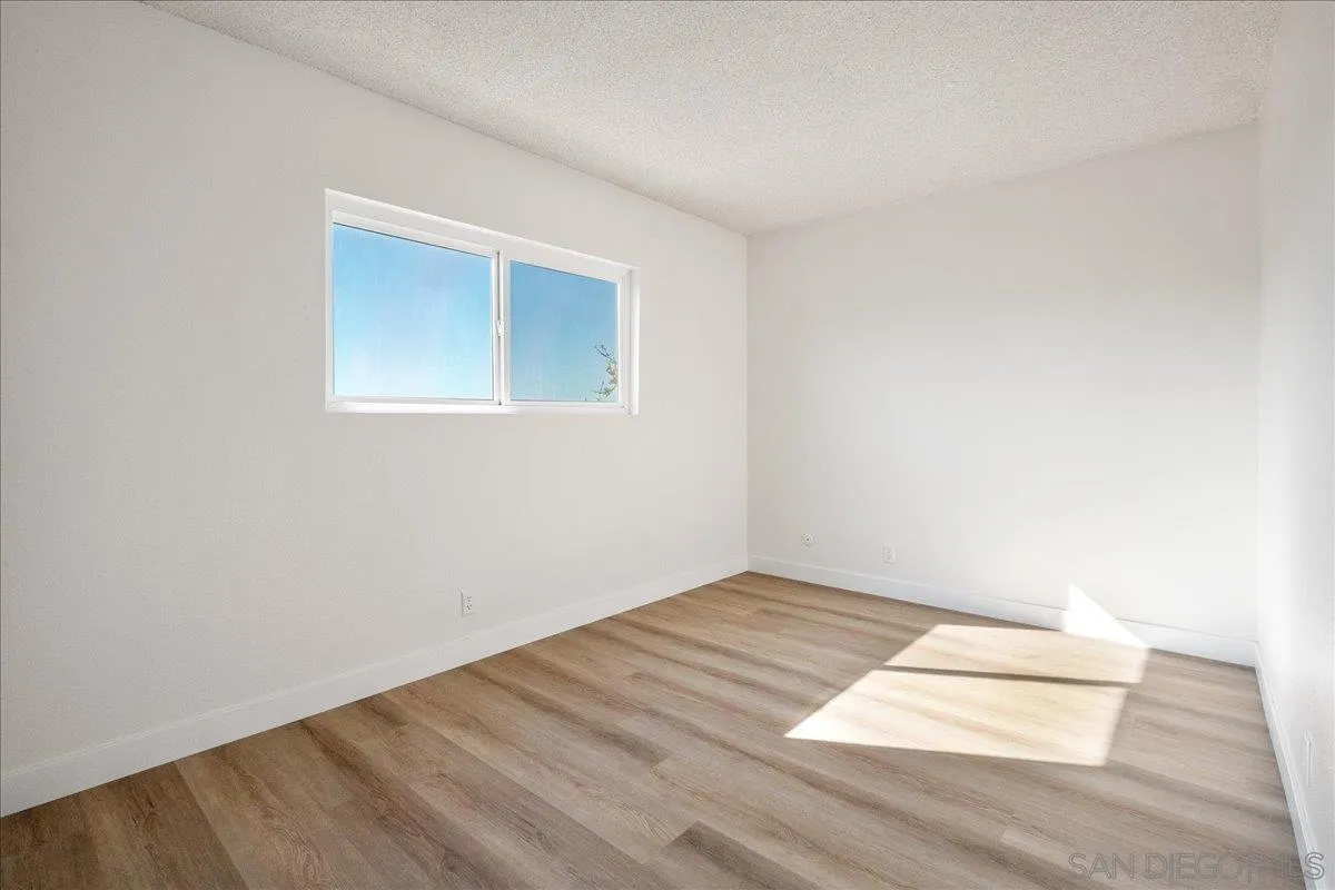 https://cdn.realtyfeed.com/cdn/127/250040550/7982b8593e752d10ed9a721f81620db3.webp