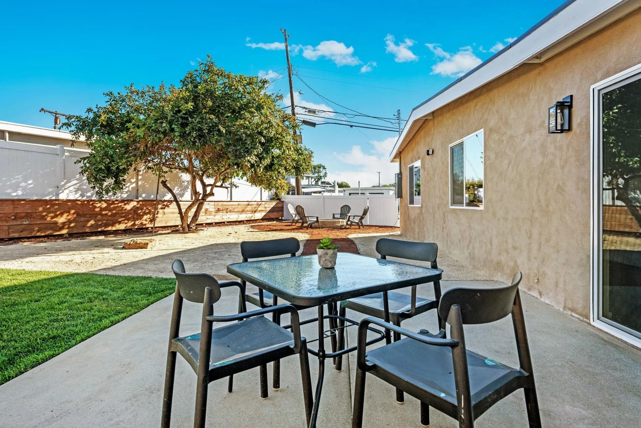 https://cdn.realtyfeed.com/cdn/127/250040551/a9b1c1115af0f774489b4d1f3af4a122.webp