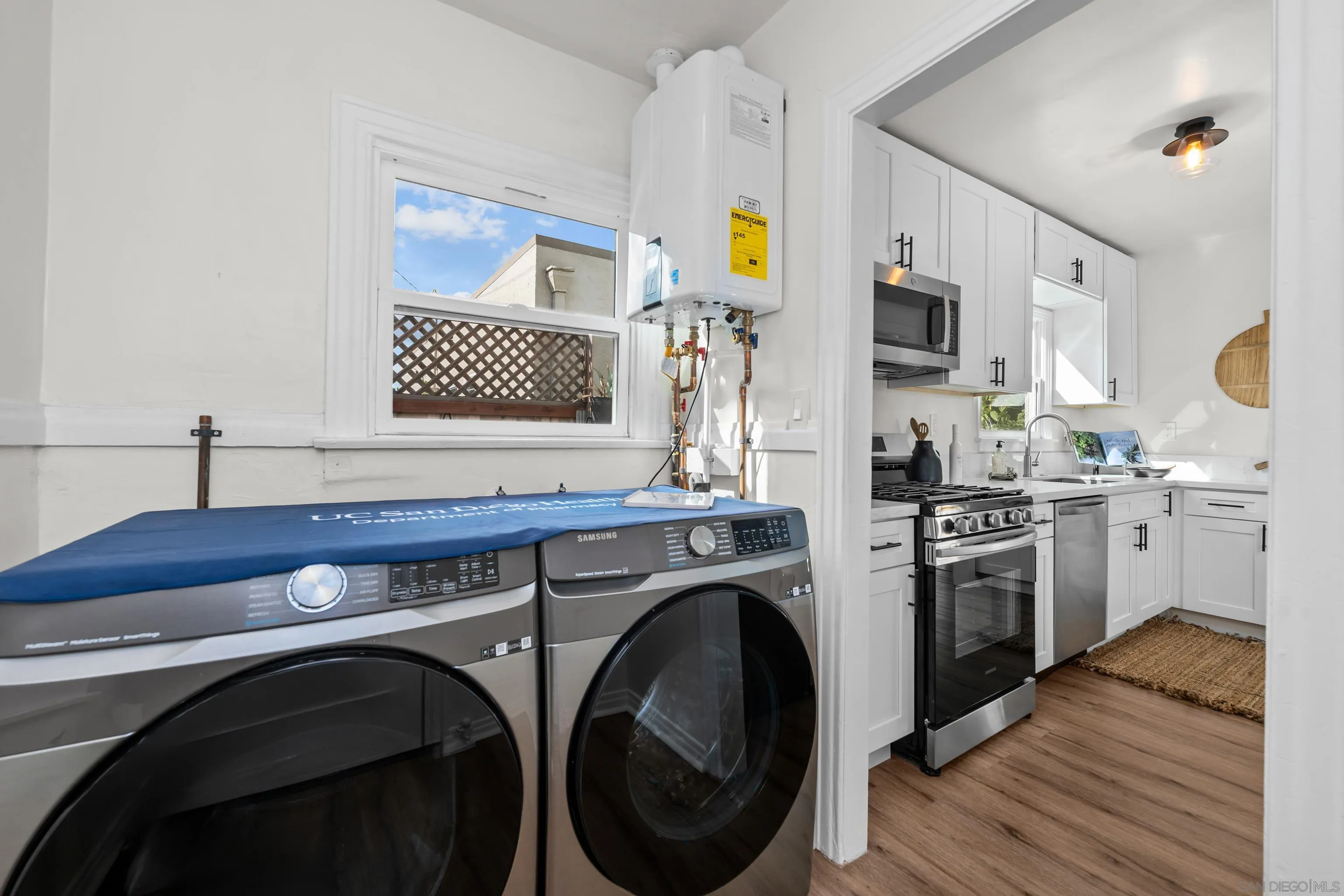 https://cdn.realtyfeed.com/cdn/127/250040554/036ef04fa2e8b61ae31a80f4ab497465.webp
