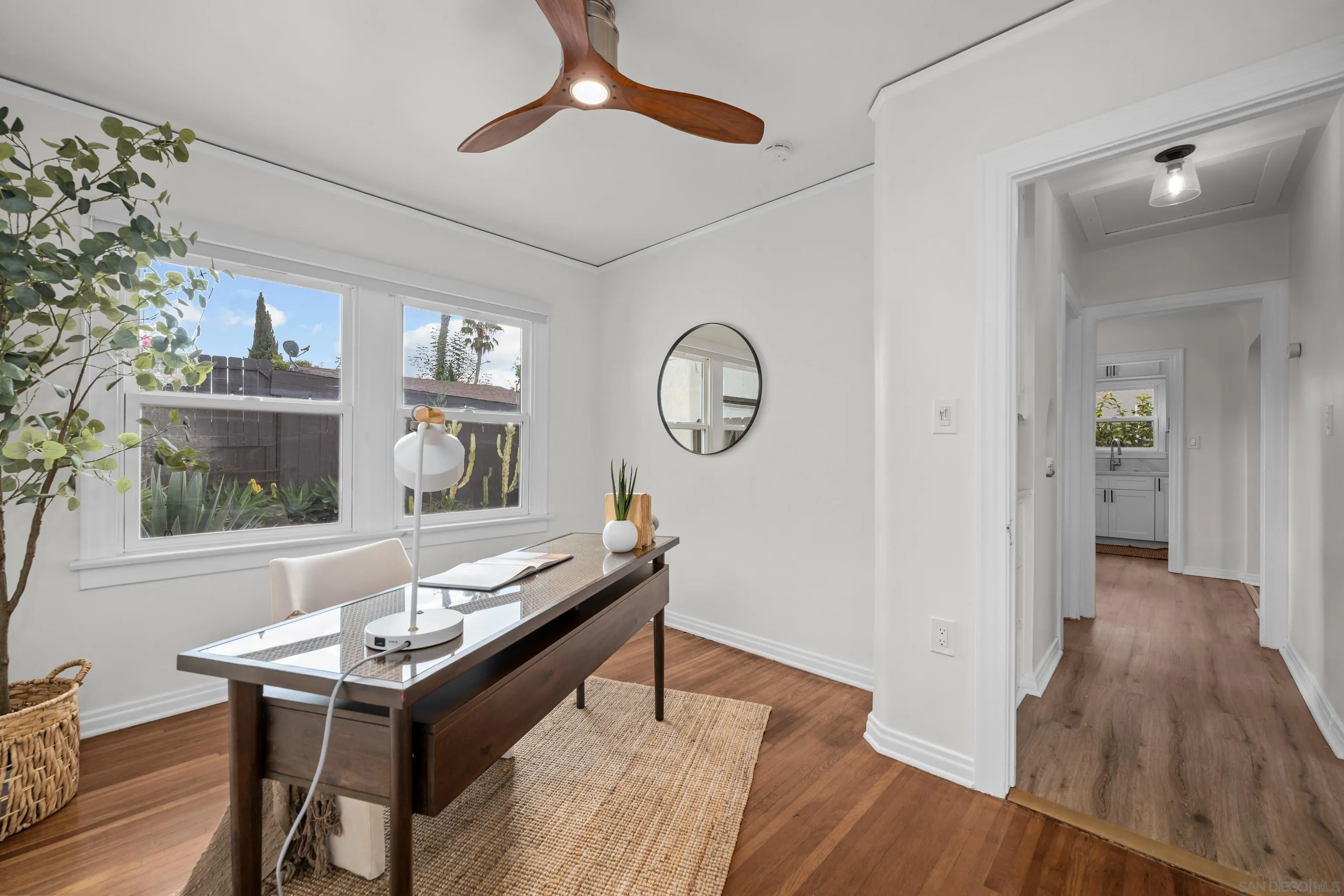 https://cdn.realtyfeed.com/cdn/127/250040554/abe2dca7ea84a186cde2a39beeb7c176.webp