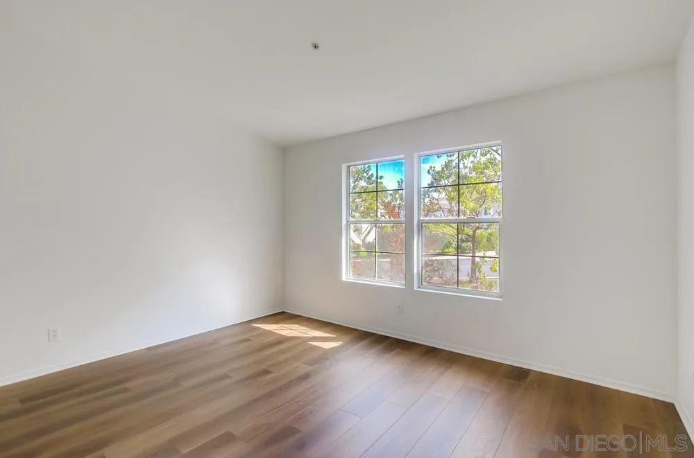 https://cdn.realtyfeed.com/cdn/127/250040558/0c64a6f8c32a96b12246ec1c522e7f9d.webp