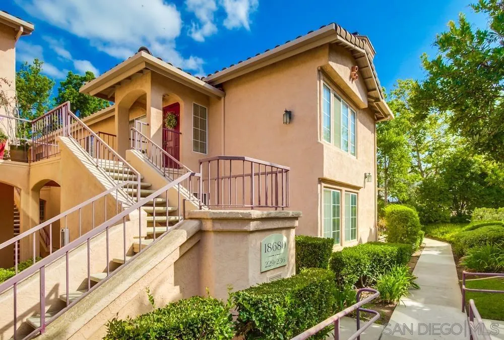 https://cdn.realtyfeed.com/cdn/127/250040558/cac6dfdcc8abf9cf7a933ad7e74f125d.webp
