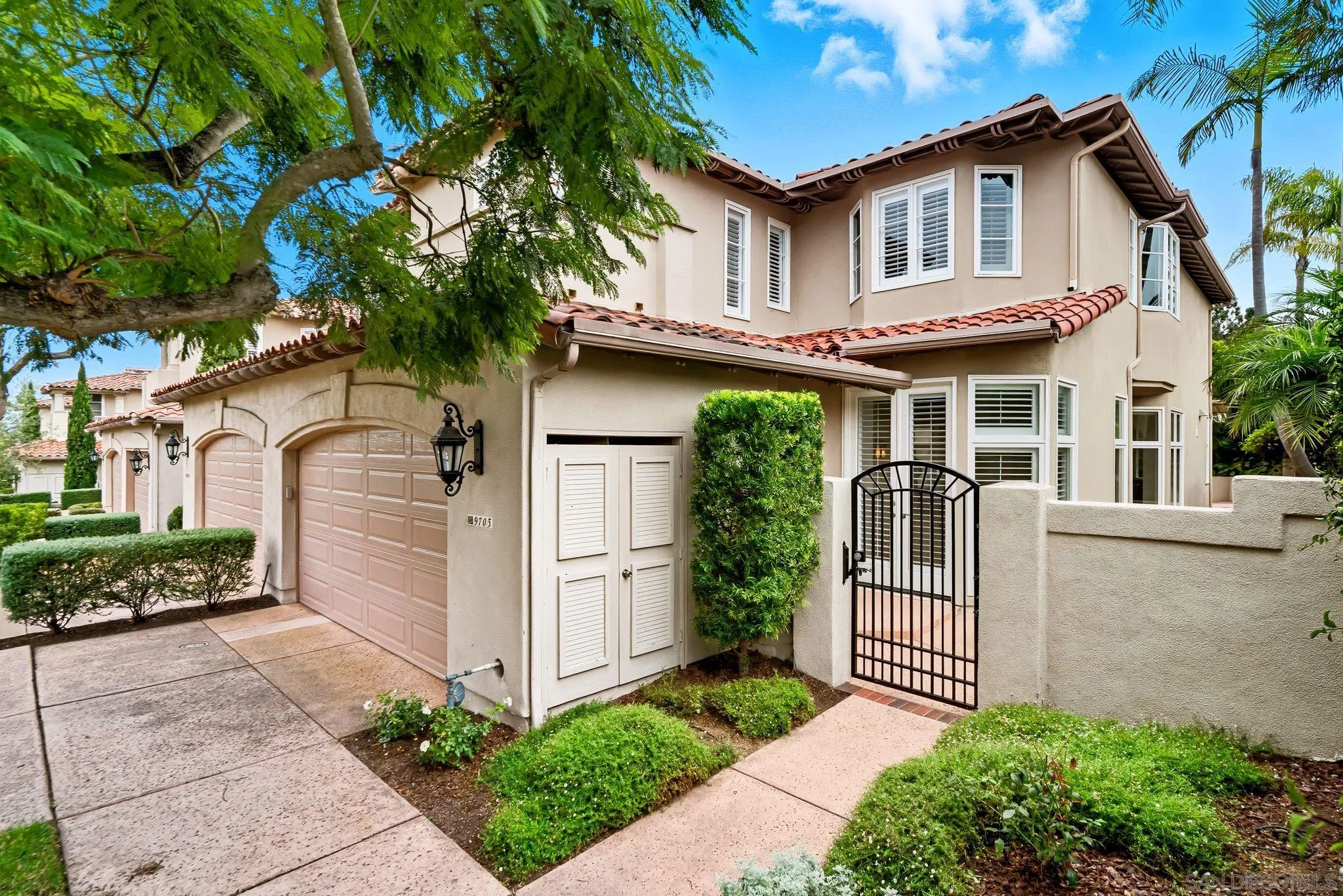 Browse active condo listings in BLACK HORSE