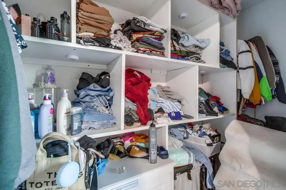 https://cdn.realtyfeed.com/cdn/127/250040561/231c0dbbd79a9f11b7a893a8106d22fb.webp