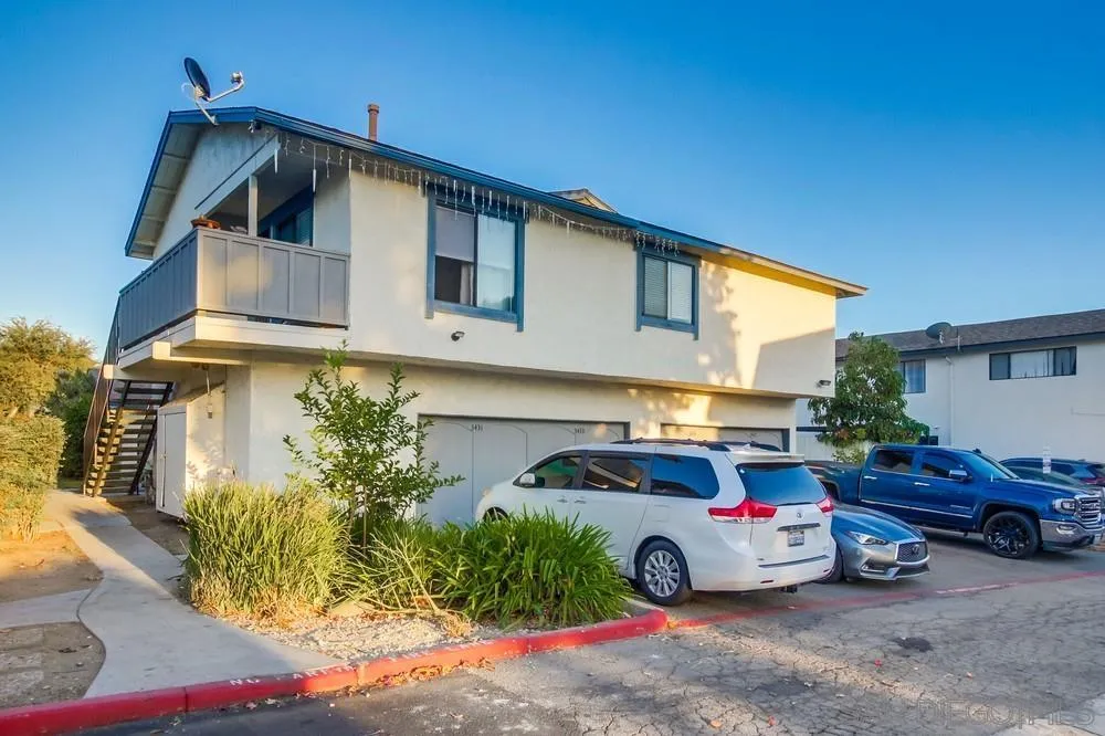 https://cdn.realtyfeed.com/cdn/127/250040561/85d9e033717b34d9ee2ff2008ccbe5cf.webp