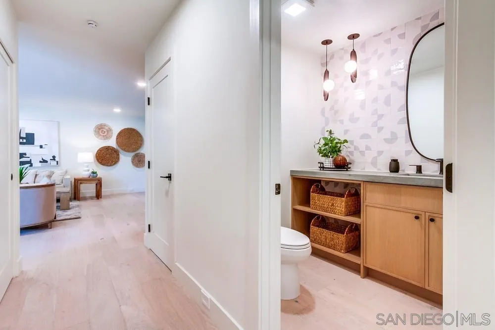 https://cdn.realtyfeed.com/cdn/127/250040564/4cba465acd9cd23995c592f305533047.webp