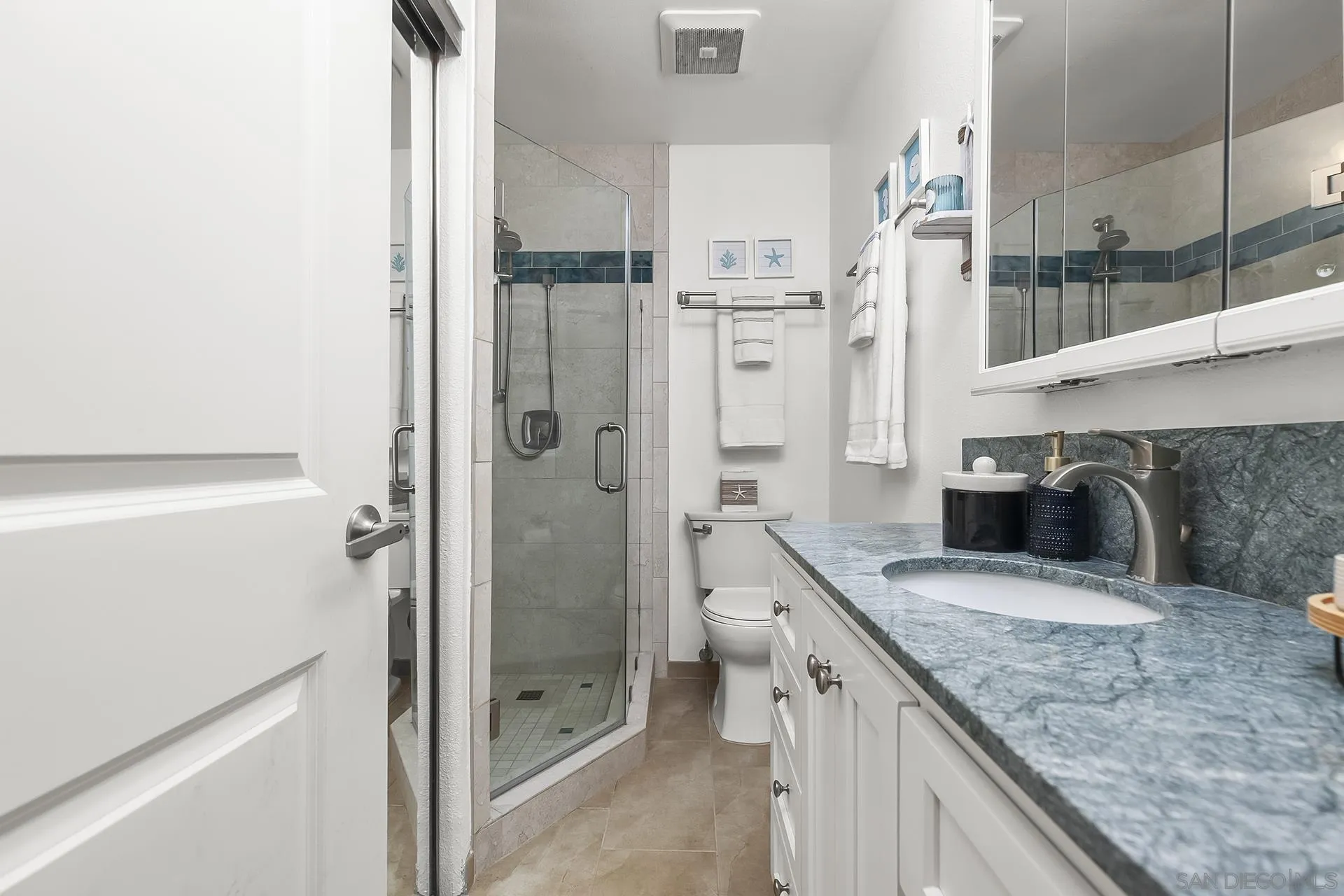 https://cdn.realtyfeed.com/cdn/127/250040572/c4f68c22644c23253f9779e6679f0eab.webp