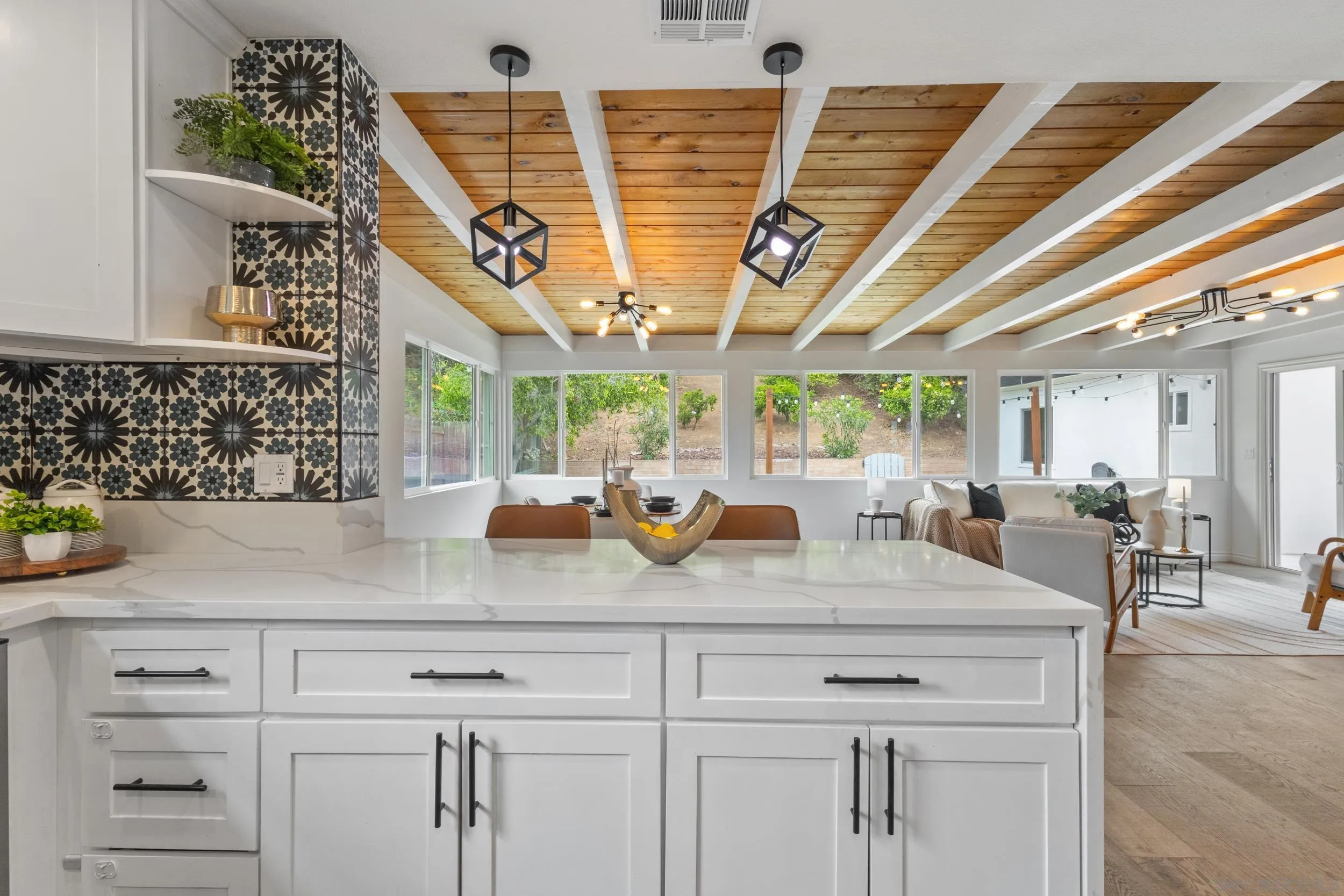 https://cdn.realtyfeed.com/cdn/127/250040574/5249b72aaf4f1edf0266a3a8d45aa10e.webp