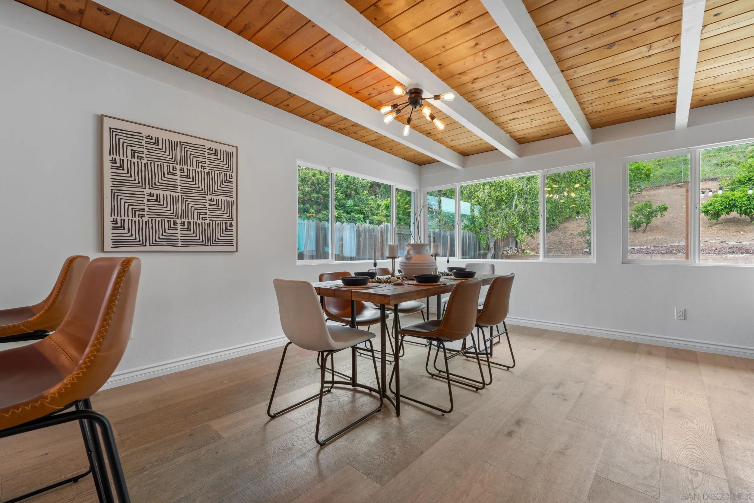 https://cdn.realtyfeed.com/cdn/127/250040574/ba4d926e8badf969f91c9b2aeeef2784.webp