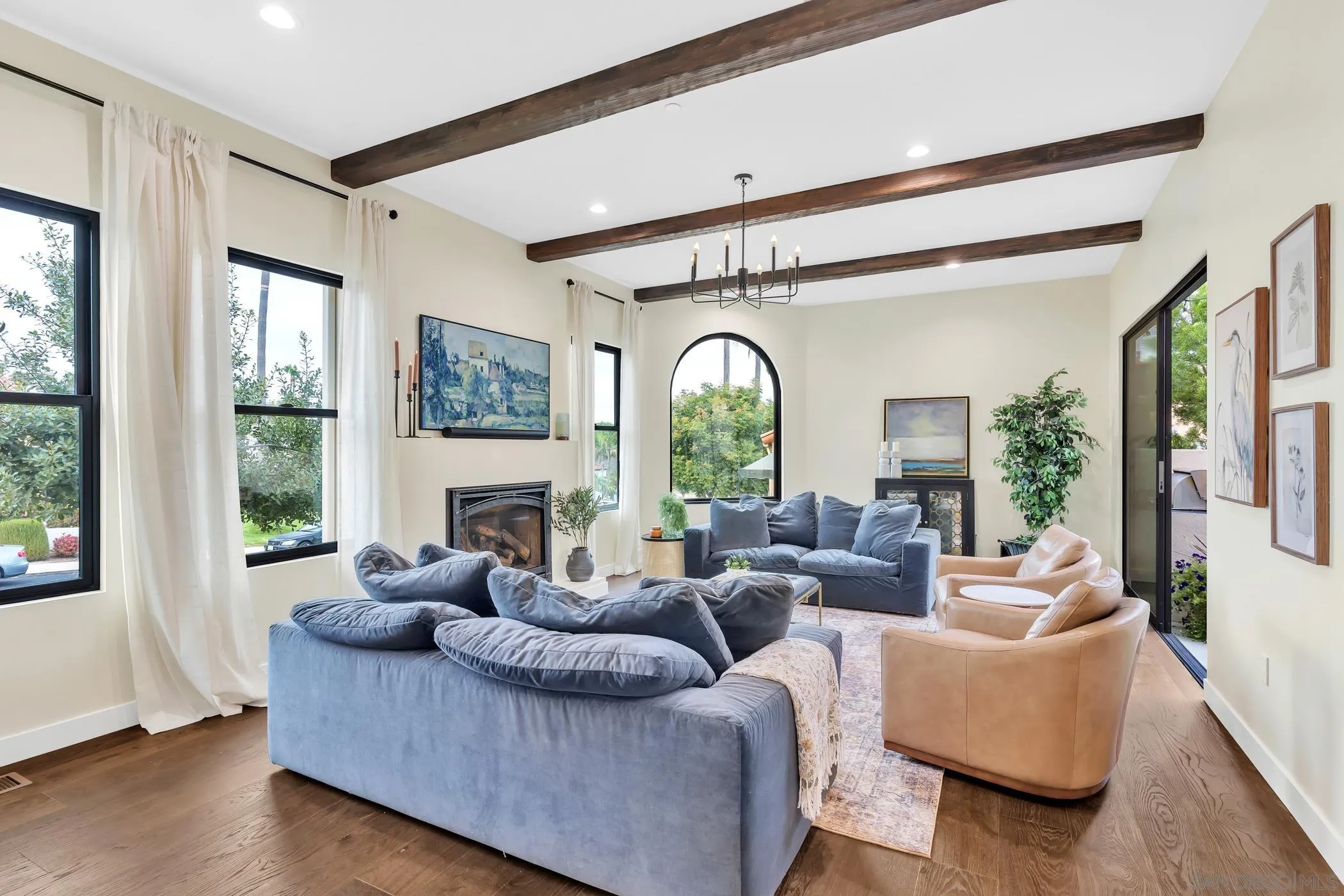 https://cdn.realtyfeed.com/cdn/127/250040578/3ba8b6aed80bf7ea87f4055e18e4a3f1.webp