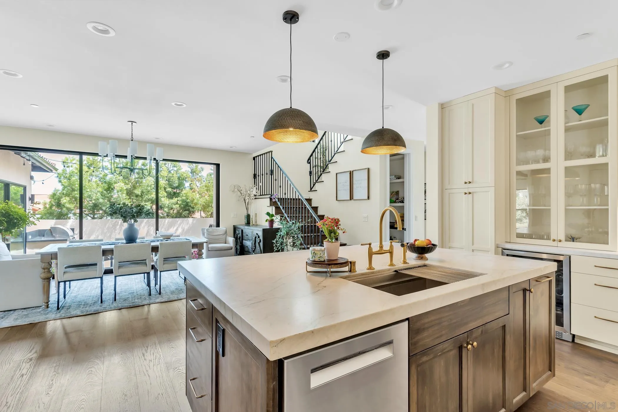 https://cdn.realtyfeed.com/cdn/127/250040578/d6f028ab07091254c260c8d2d4be3acf.webp