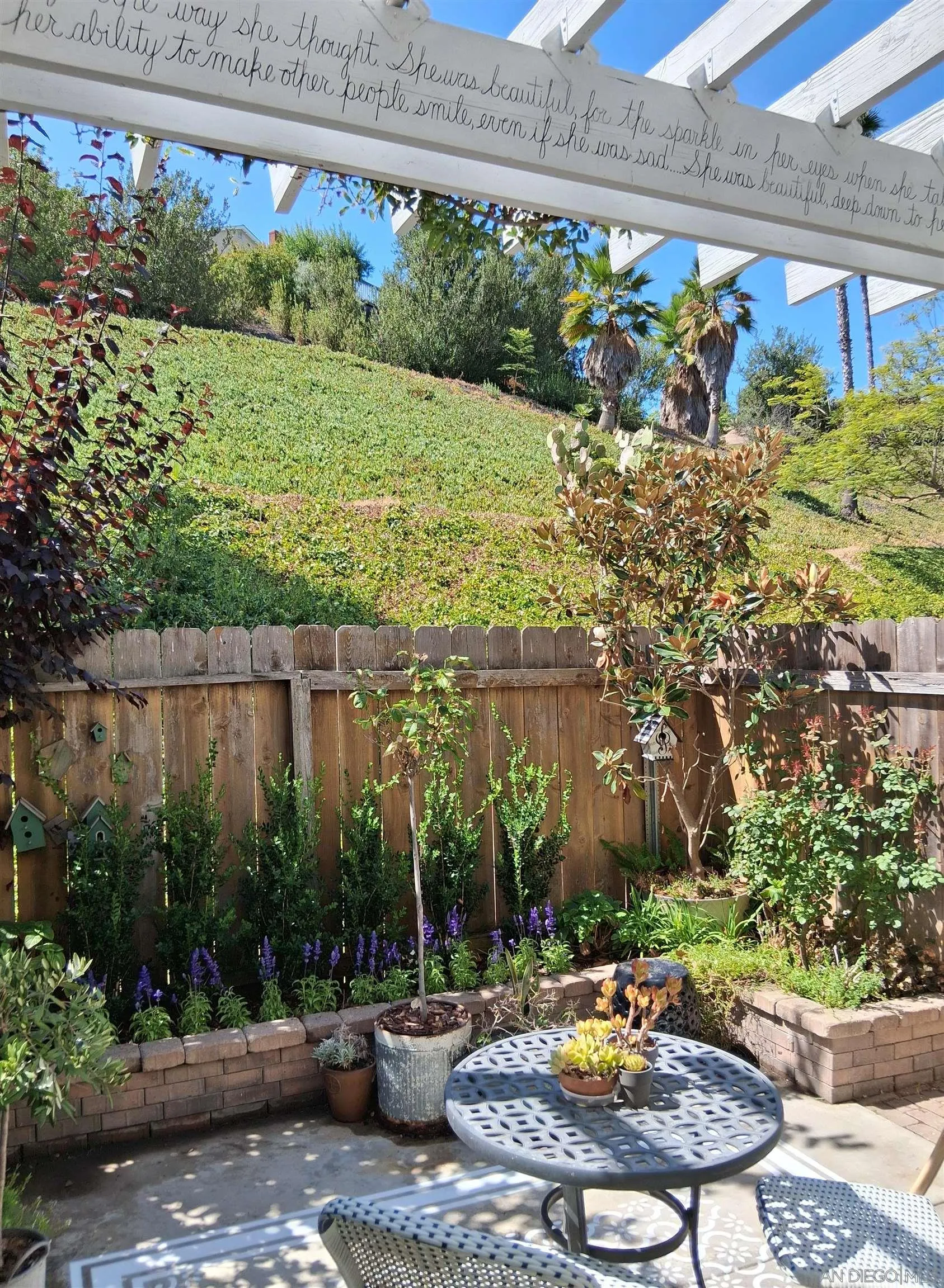 https://cdn.realtyfeed.com/cdn/127/250040582/9fa6374580d66c9595639c58c8d3b231.webp