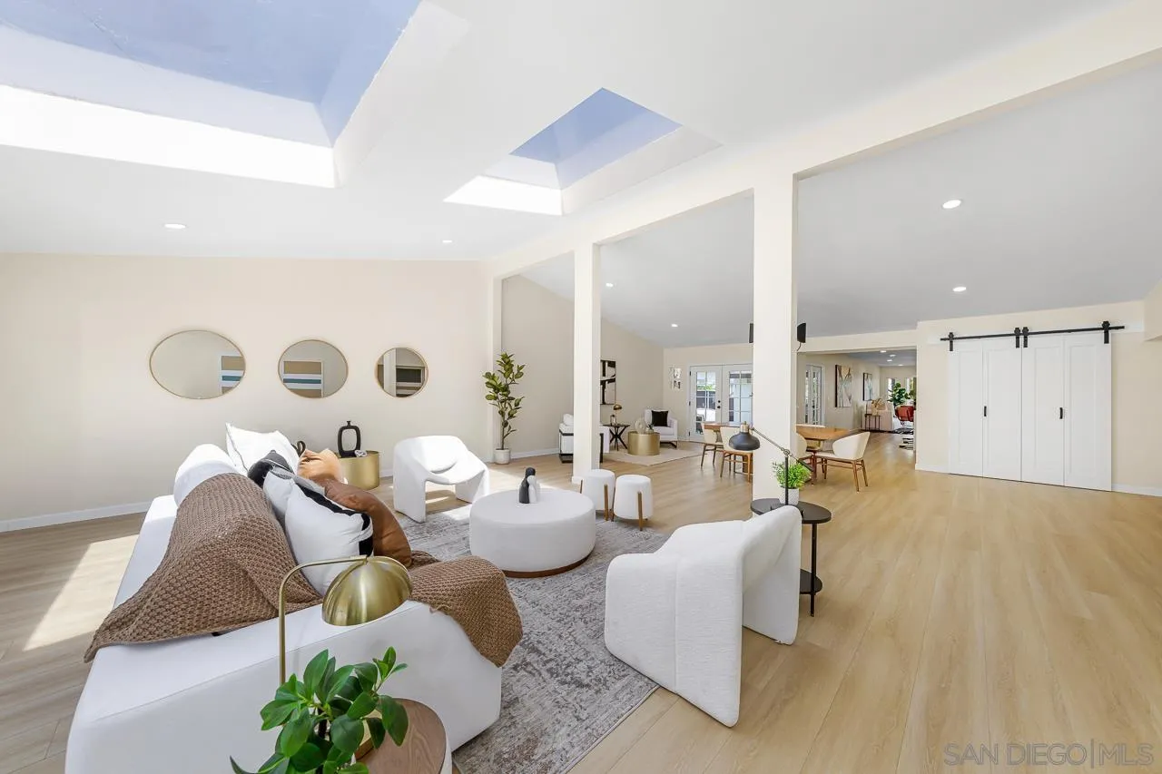 https://cdn.realtyfeed.com/cdn/127/250040585/4bf332153f5e8d8eb3b9841e5769d6f0.webp