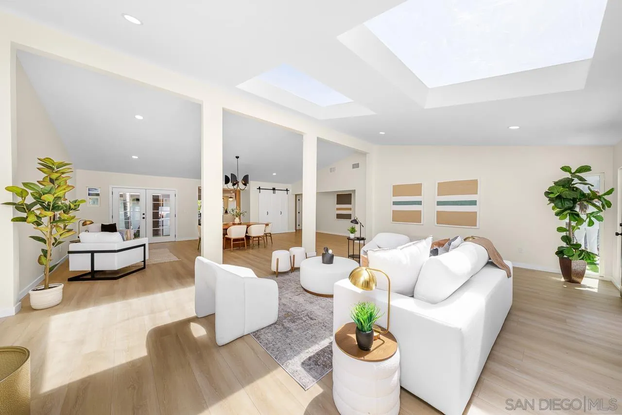 https://cdn.realtyfeed.com/cdn/127/250040585/f4e16e61f68bfbfe8731b02bc2056a24.webp