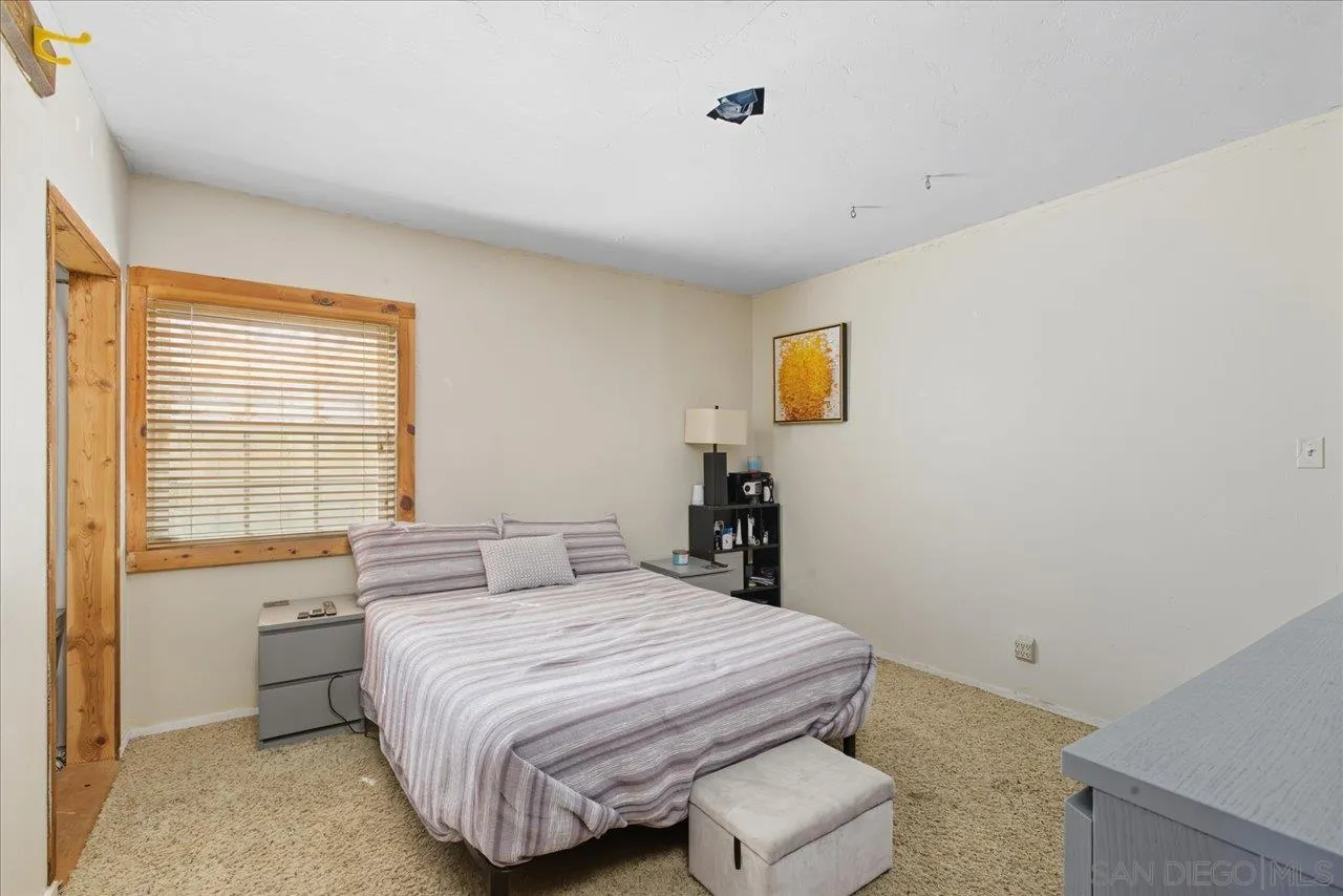 https://cdn.realtyfeed.com/cdn/127/250040592/1b018c92c7c1e9c3e4b3e5842876764b.webp