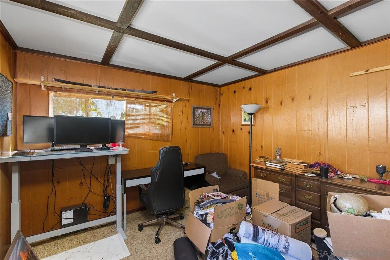 https://cdn.realtyfeed.com/cdn/127/250040592/cecd15e887a940f56ab40b68bae988bd.webp