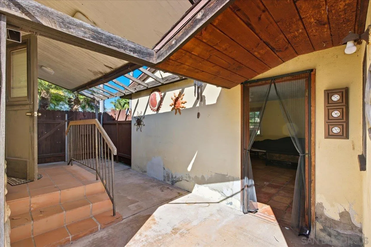 https://cdn.realtyfeed.com/cdn/127/250040592/f9f056a962e7b2a3bd0b6f8f0ac61f4e.webp