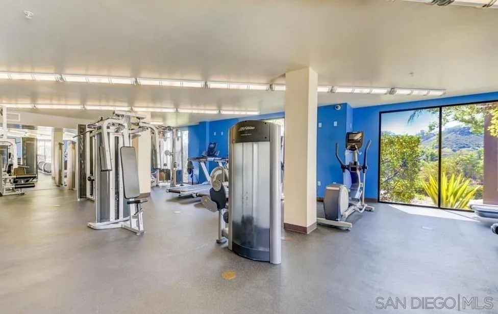 https://cdn.realtyfeed.com/cdn/127/250040593/6653903ca99e62a42db0fdd7bce78f6e.webp