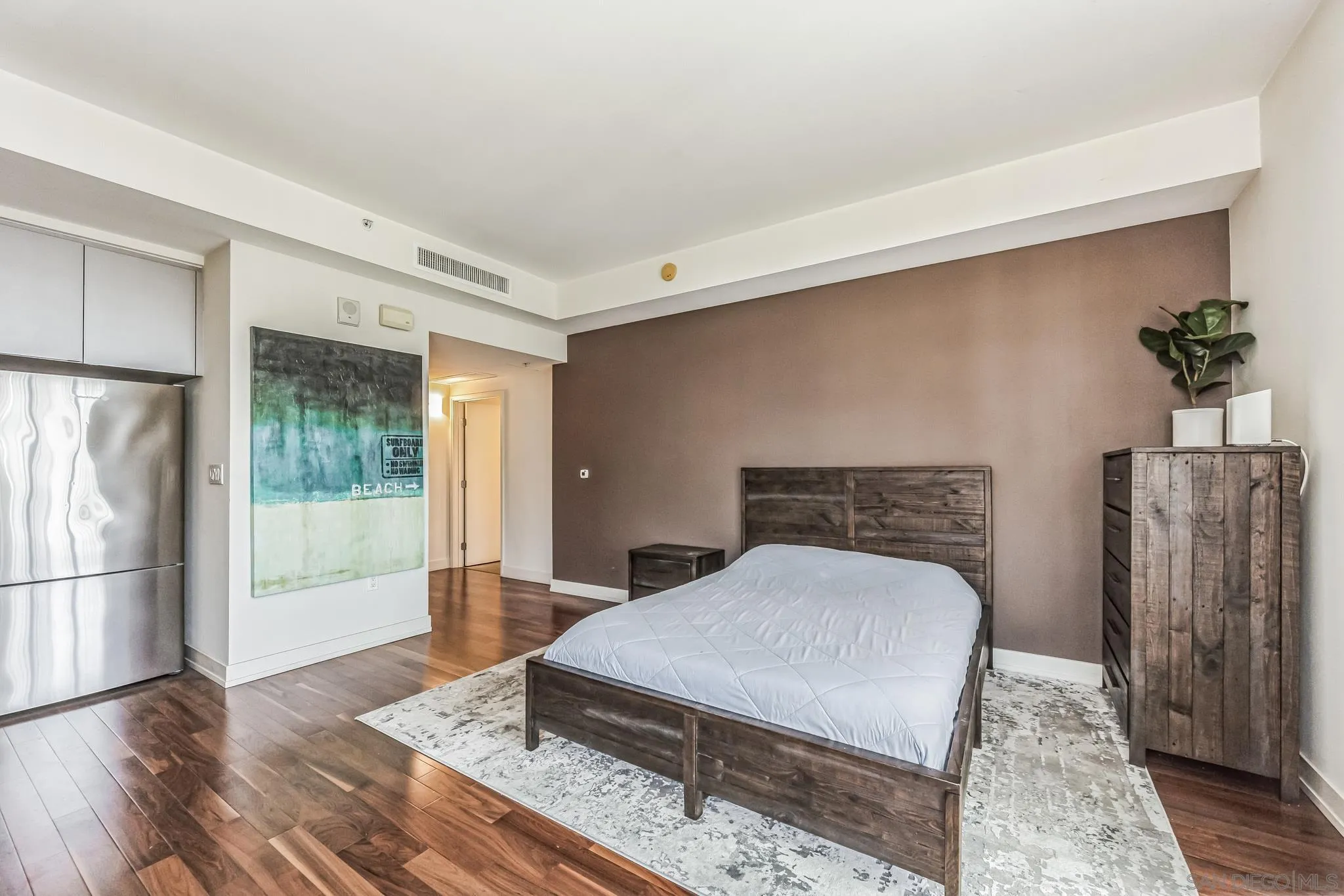 Photo #4: 250040597 Listing 