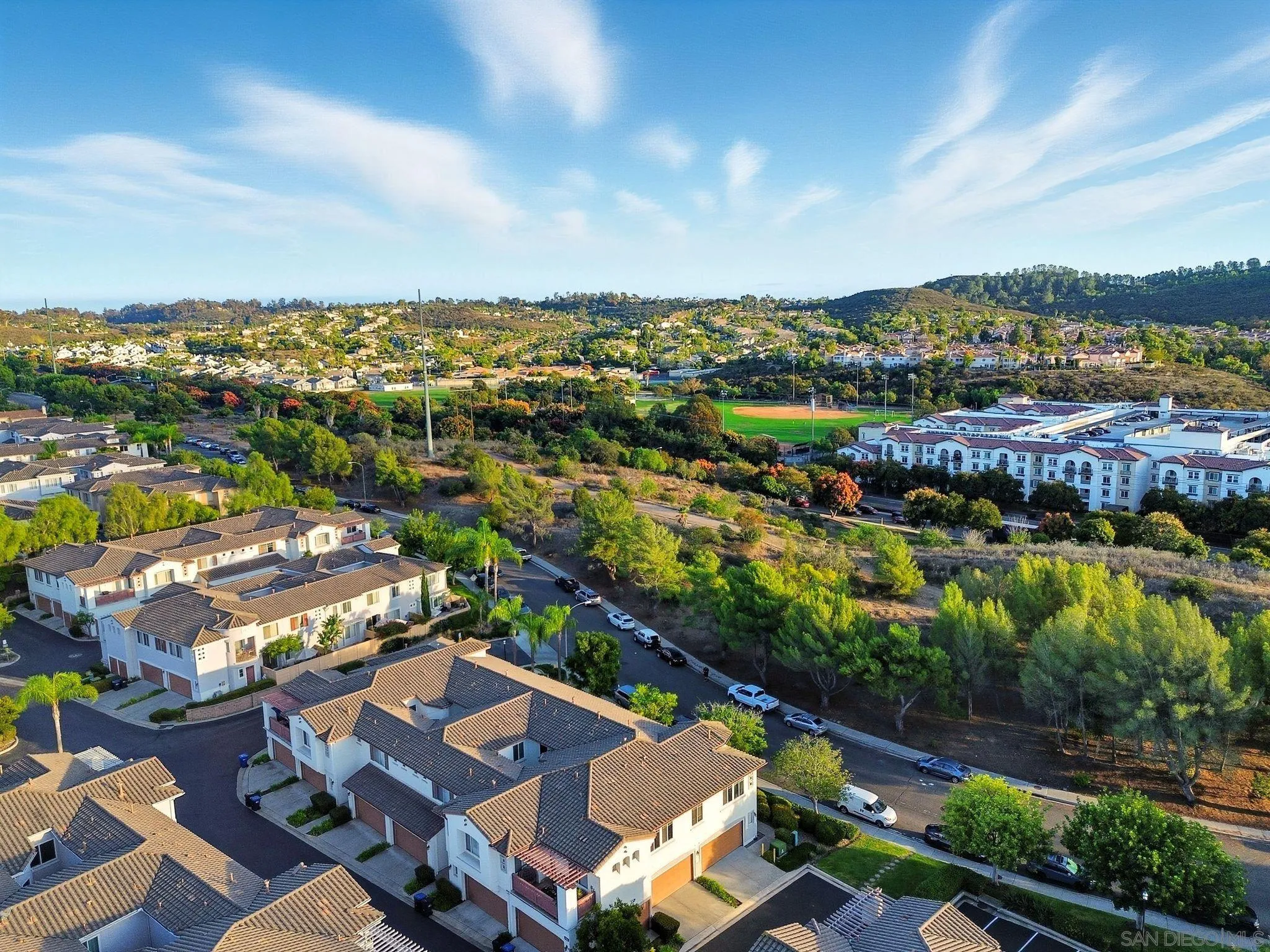 https://cdn.realtyfeed.com/cdn/127/250040602/33f3c7ee1440b95908a0e65493e2919c.webp