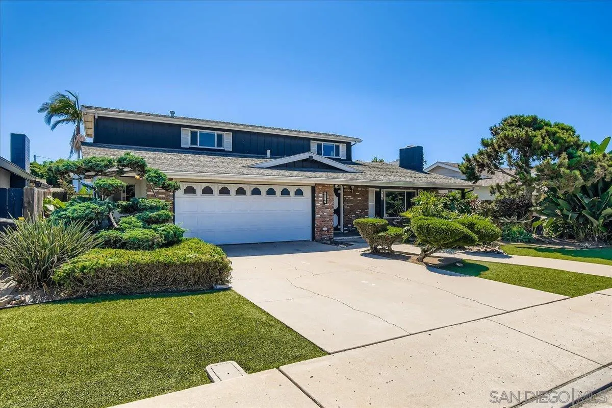 https://cdn.realtyfeed.com/cdn/127/250040609/f7ed511aa1a55119f7d1f652eacf3ac2.webp