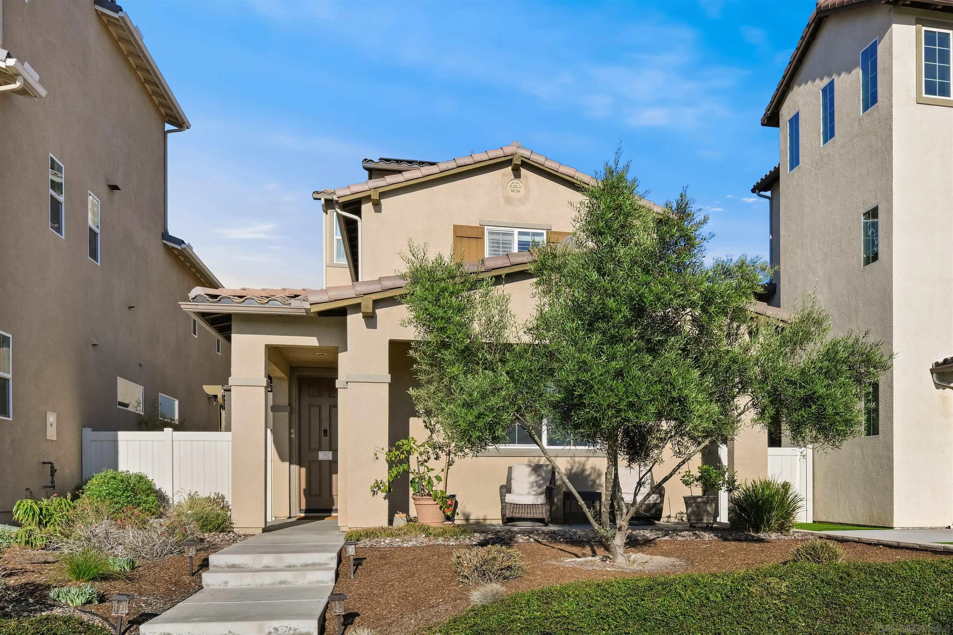 https://cdn.realtyfeed.com/cdn/127/250040612/c66c9642c7a10c52bd161b74671e0ca0.webp